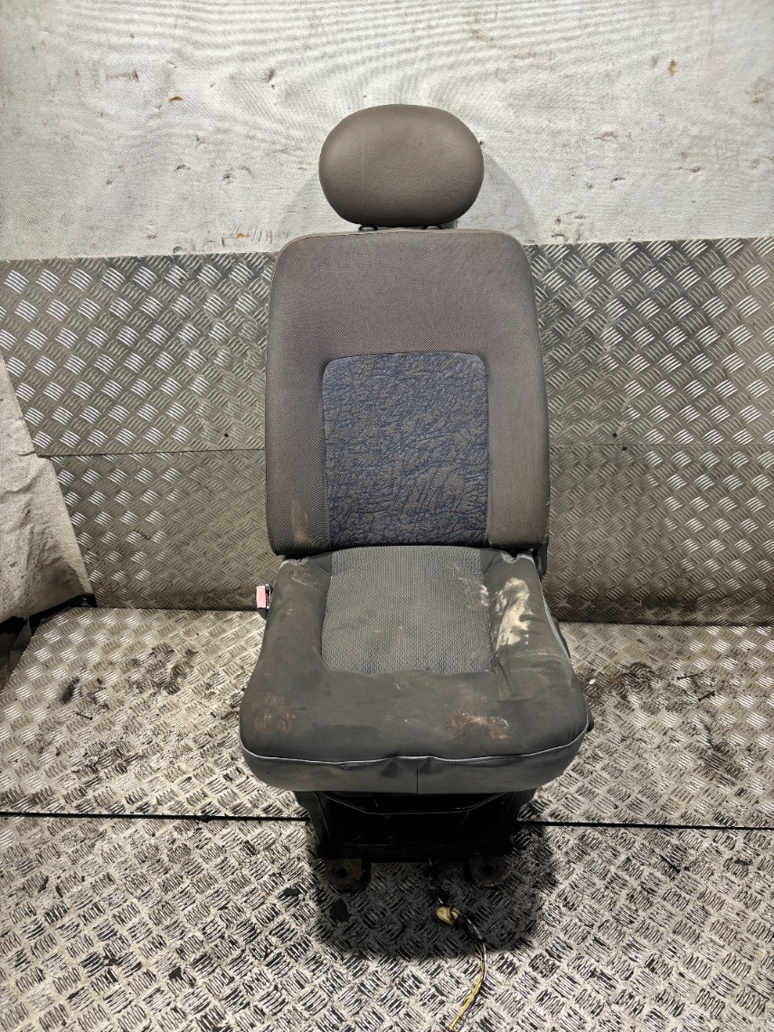 Sitz Fahrer RENAULT MASTER II