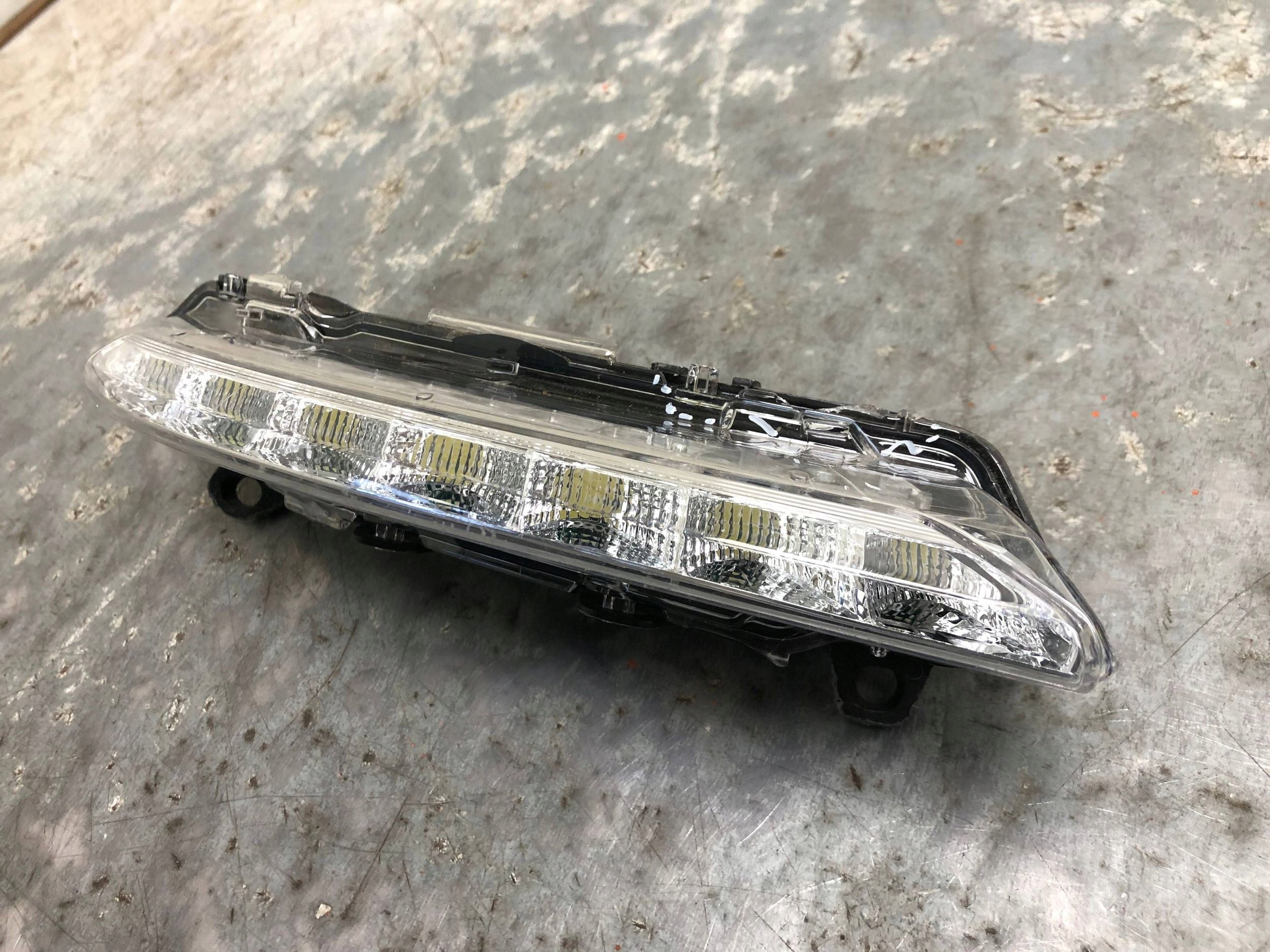 light DRL LED right front MERCEDES W221 A2218201856