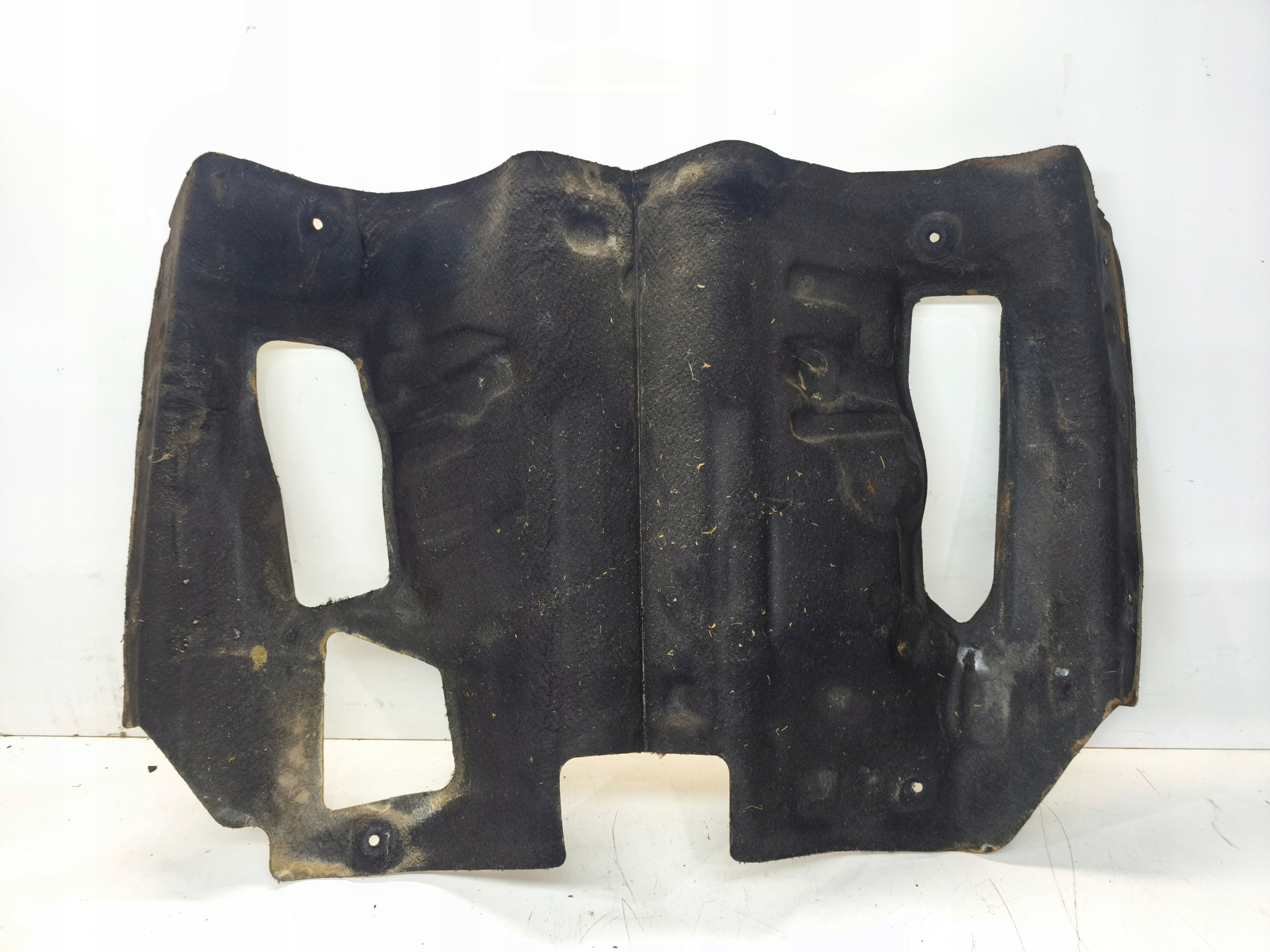 BLENDE ABDECKUNG TERMICZNA TUNELU AUDI A4 B9 A5 8W0803979K