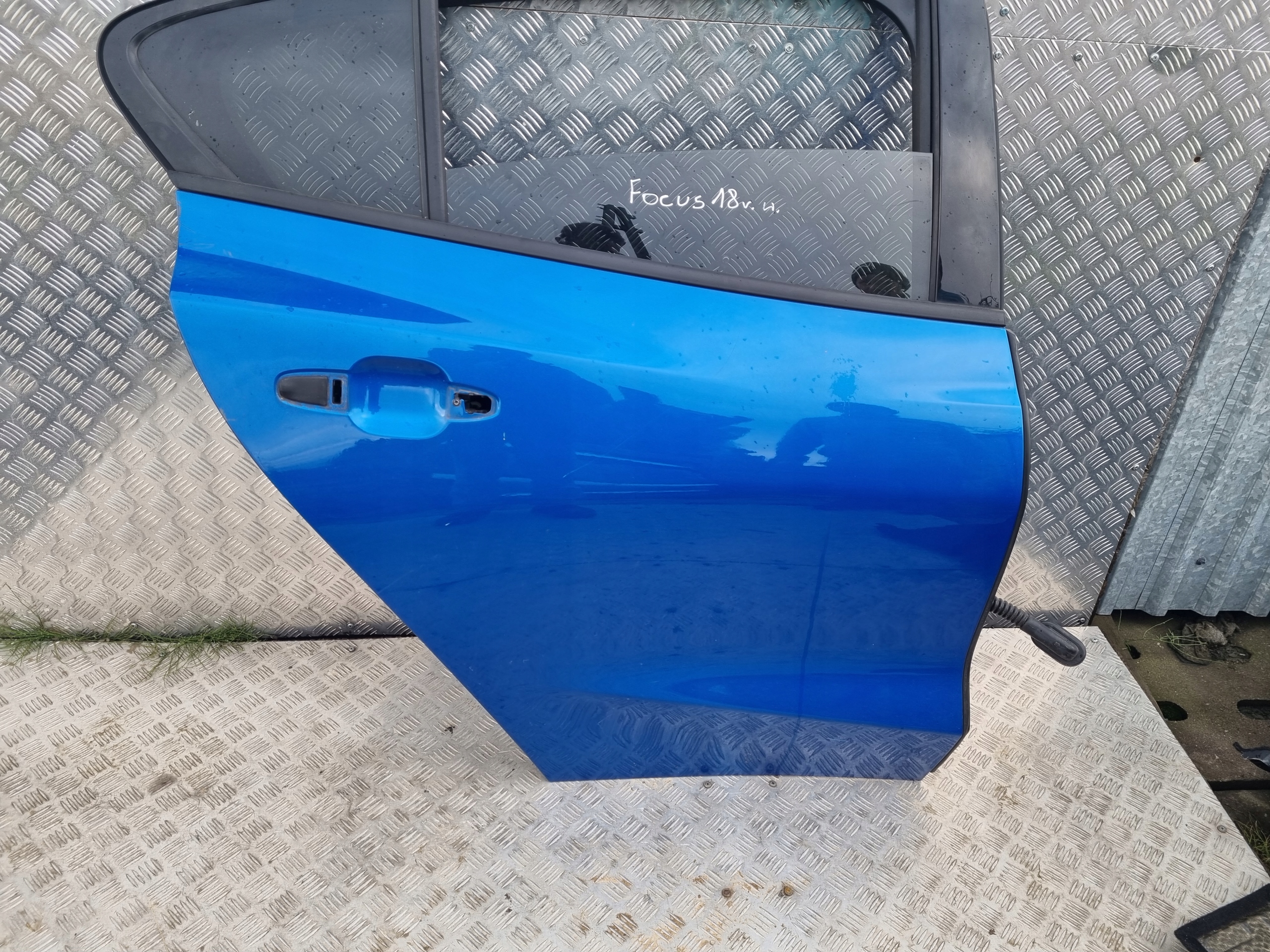 FORD FOCUS MK4 DRZWI PRAWE TYŁ TYLNE Numer katalogowy części PJX7B-A24630-AE