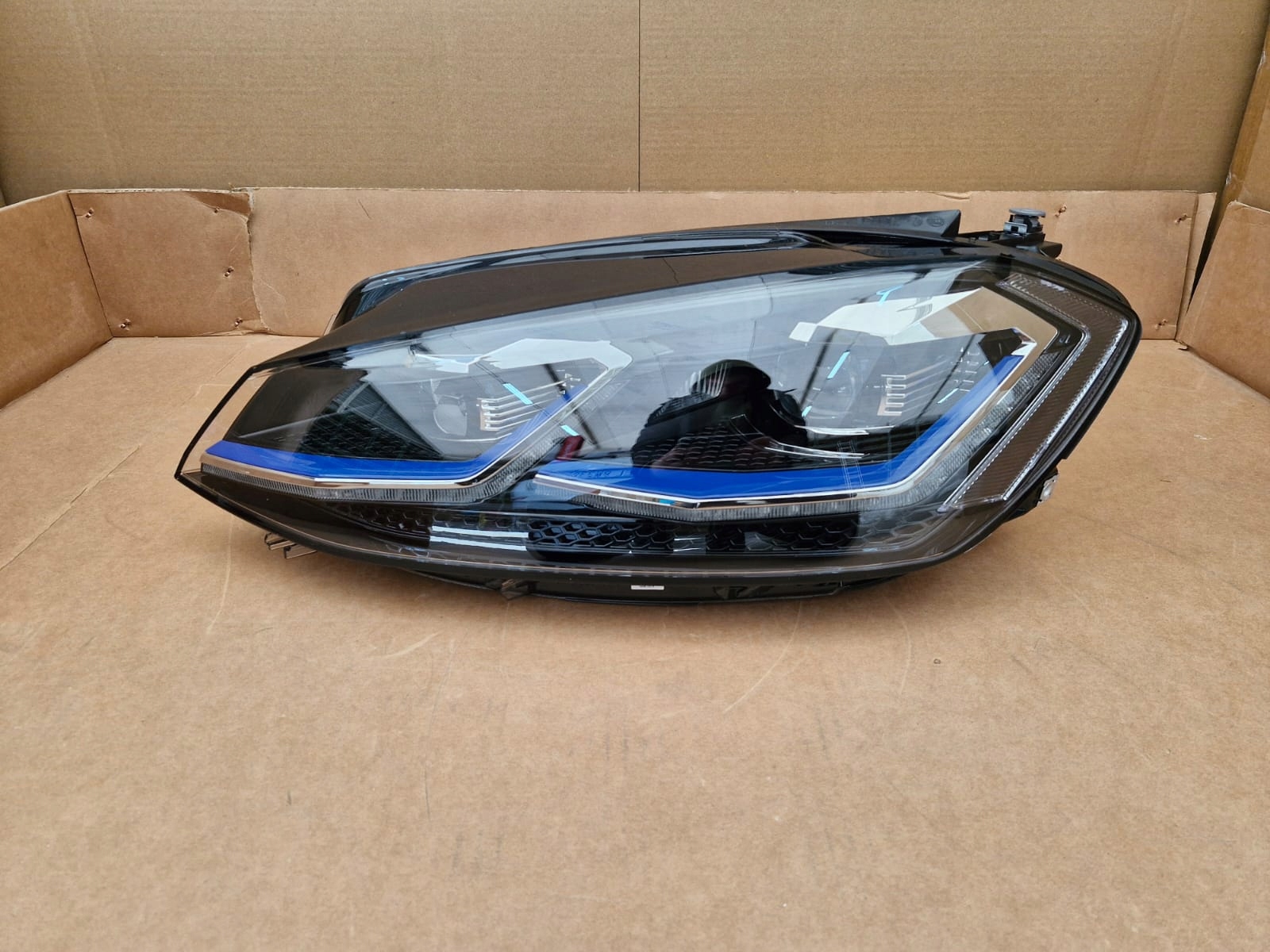 lights VW GOLF VII LIFT GTE blue 2 Moduly left right new