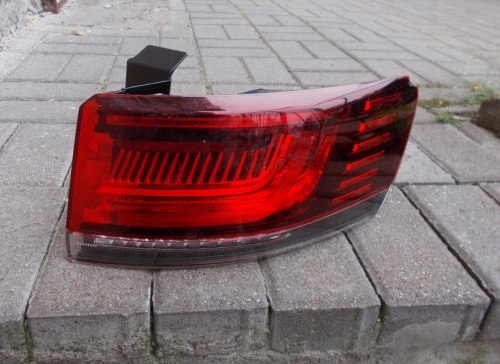 RENAULT KOLEOS II LIFT 19- LAMPA TYLNA PRAWA LED EUROPA