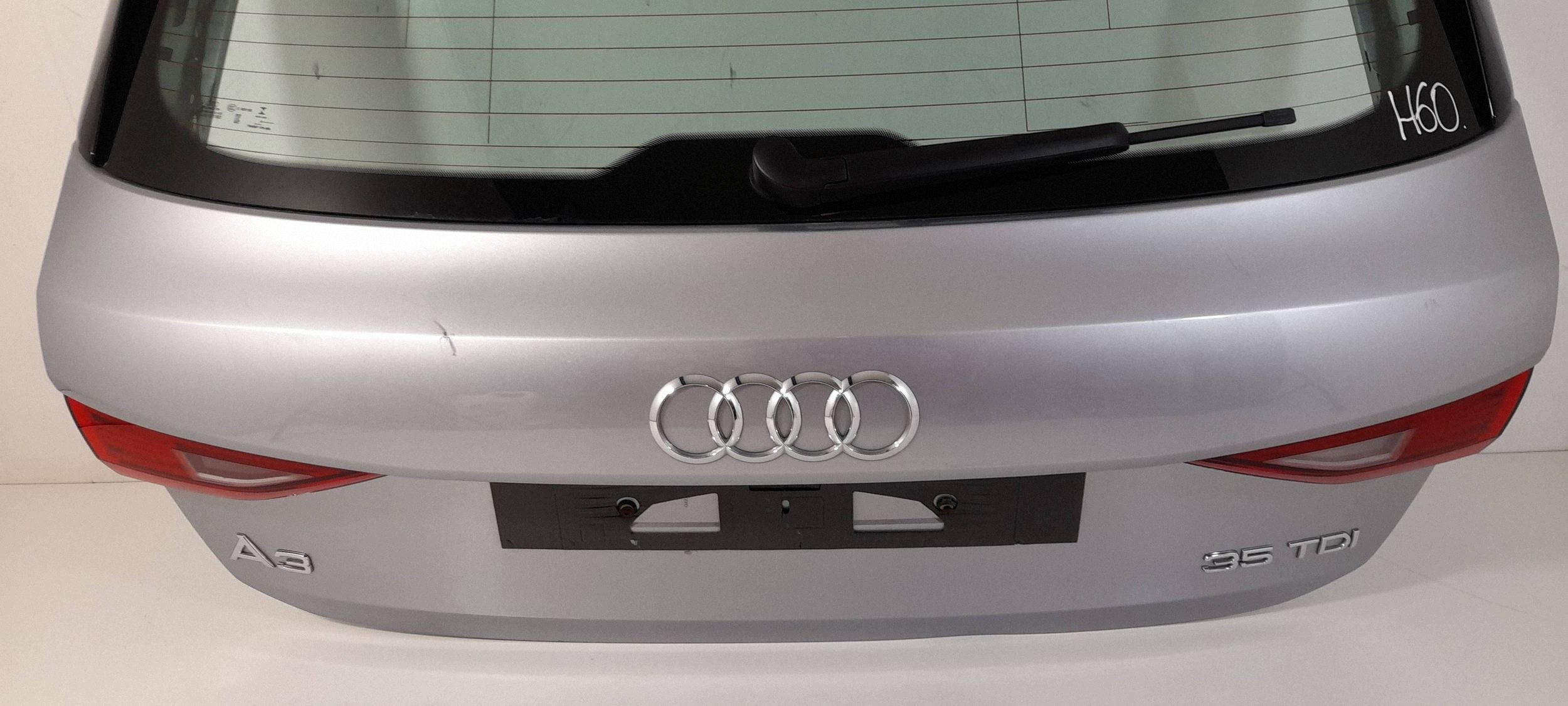 Audi A3 8Y Hatchback 2020r trunk door boot (H60)