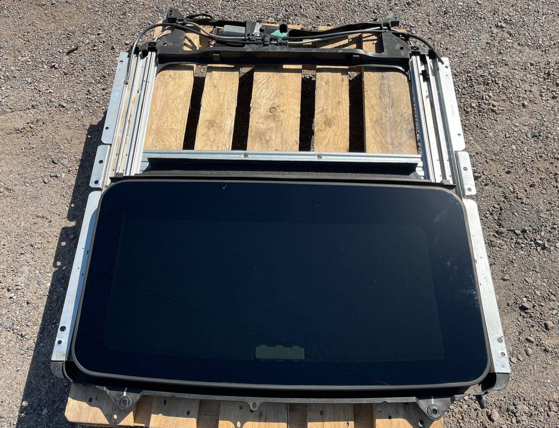 Toit ouvrant Complet Dodge RAM 1500 2009-2018