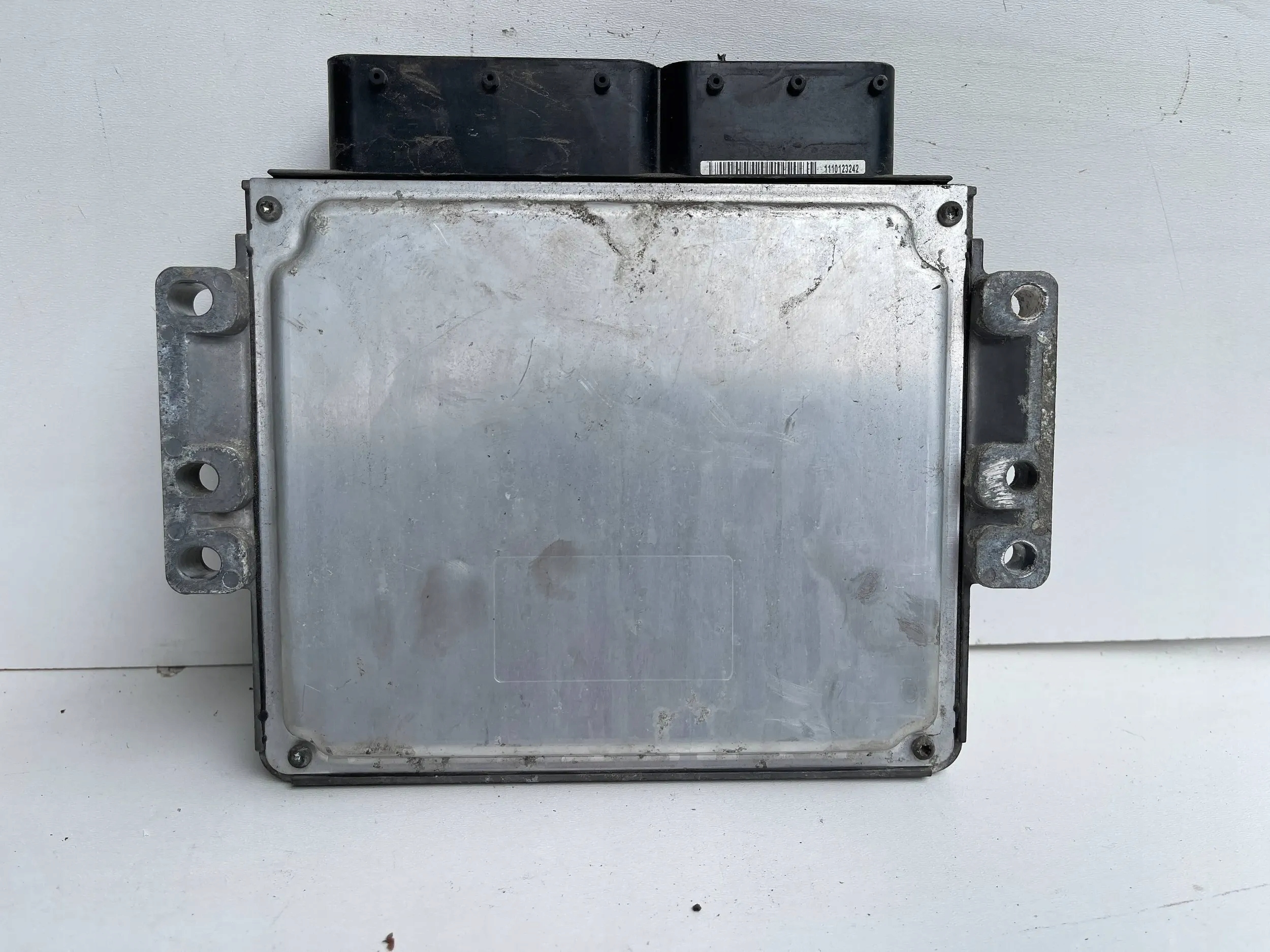 computer control unit of the engine KIA VENGA 09- 39130-2A302
