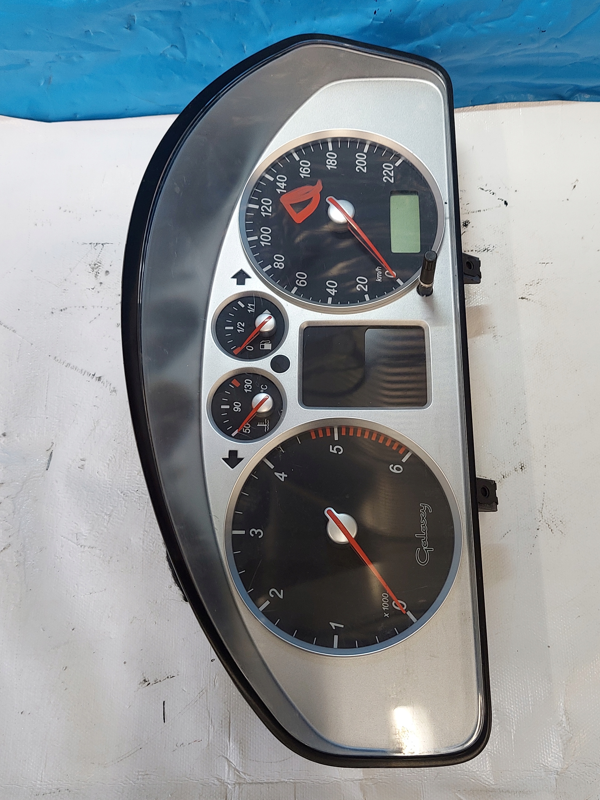 dials clock FORD GALAXY and LIFT 1.9 TDI 7M5920820K