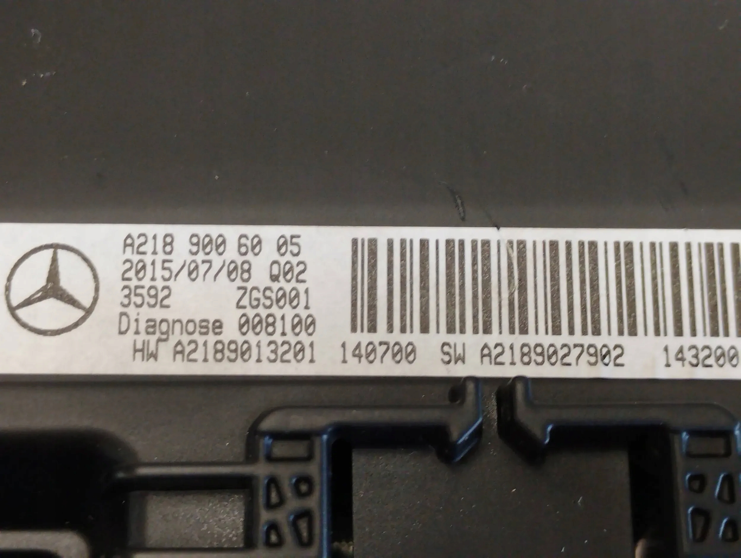 Mercedes-Benz CLS C218 EKRAN display A2189006005