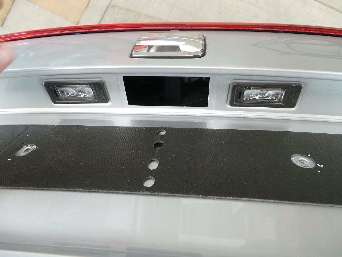 SEAT TARRACO 2019 KLAPA BAGAŻNIKA TYŁ TYLNA LA7WL Kolor srebrny