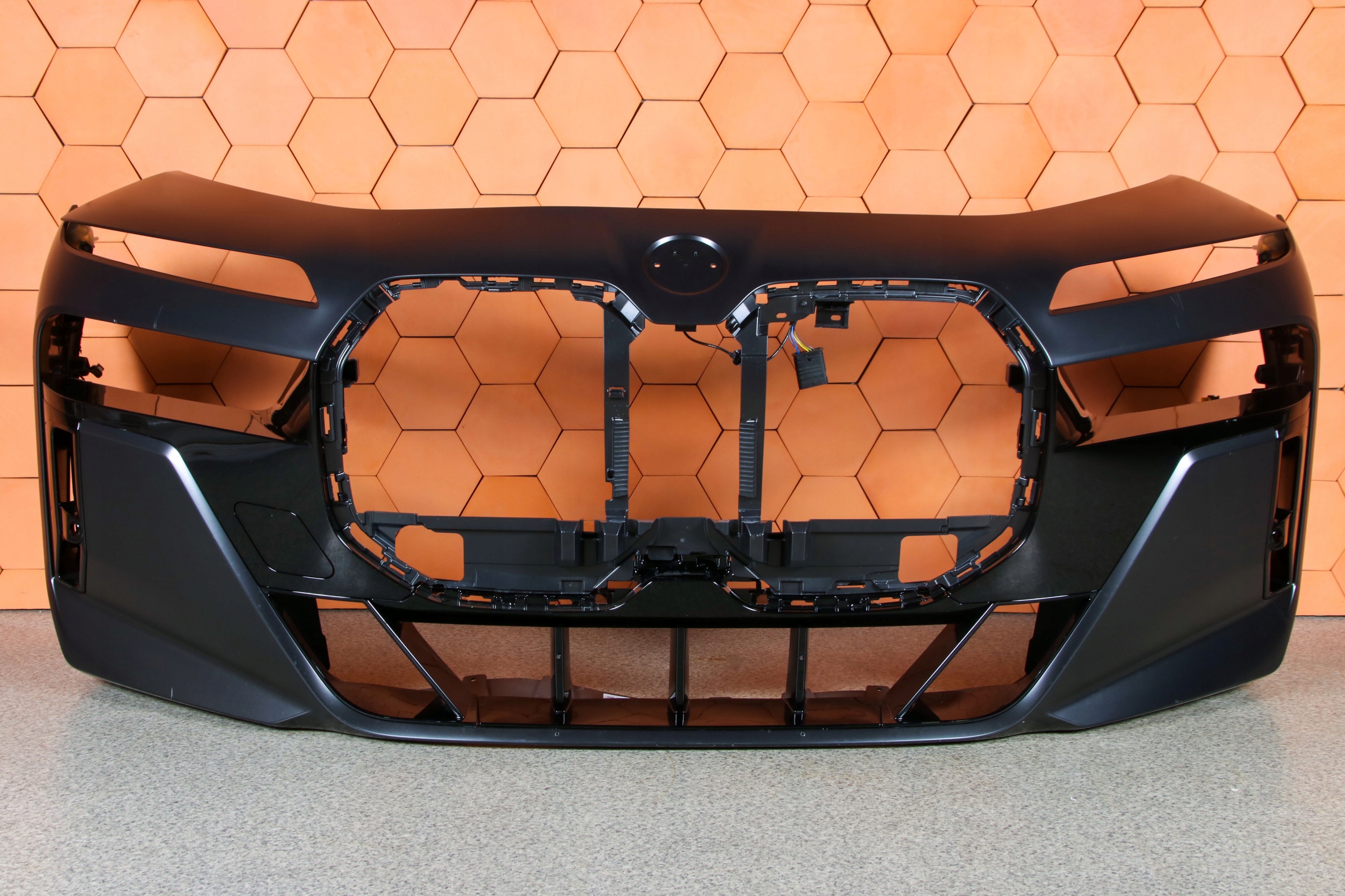 BMW 7 G70 i7 m-packet bumper front front C64