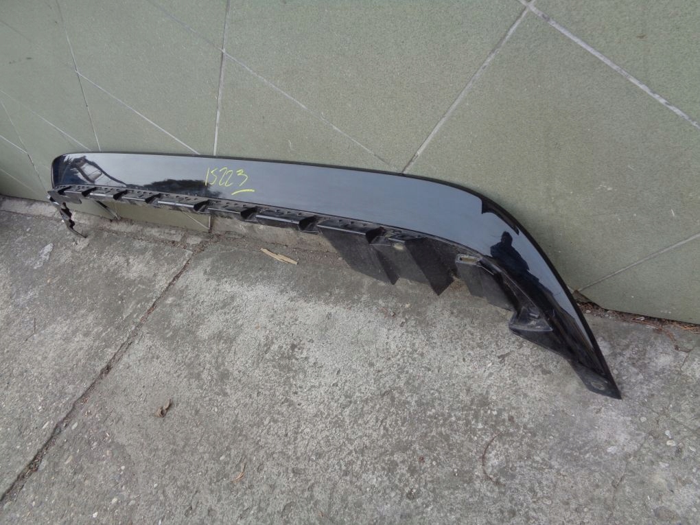 TOYOTA COROLLA E21 KOMBI 18- Paraurti posteriore accessori