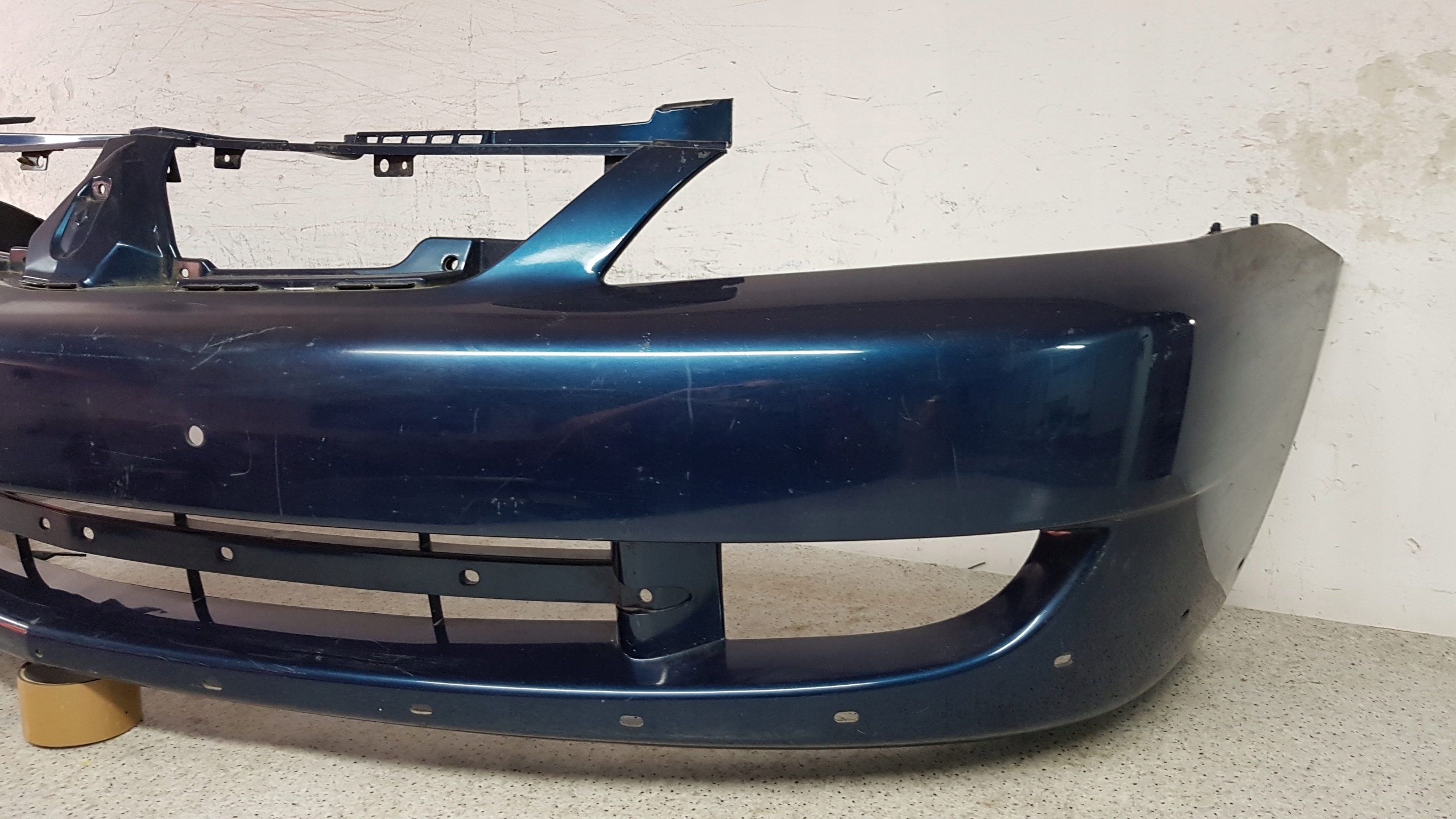 MITSUBISHI LANCER VII 7 bumper front 8324