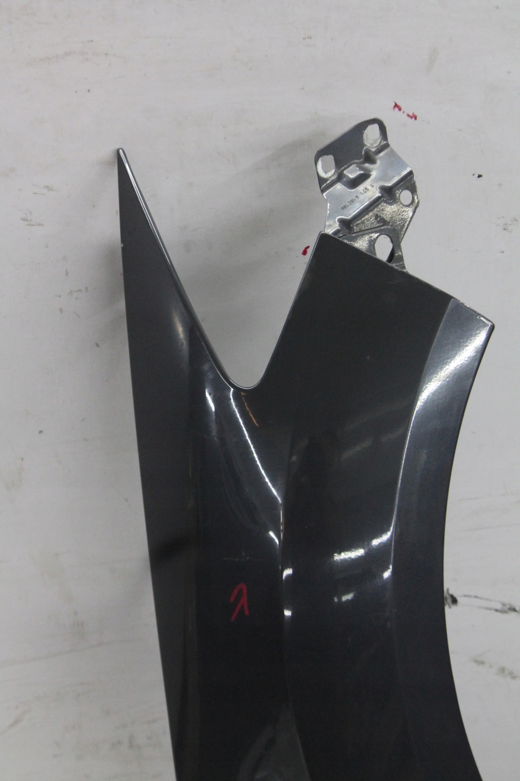 fender right front FORD MONDEO MK4 SEA GREY 07-10
