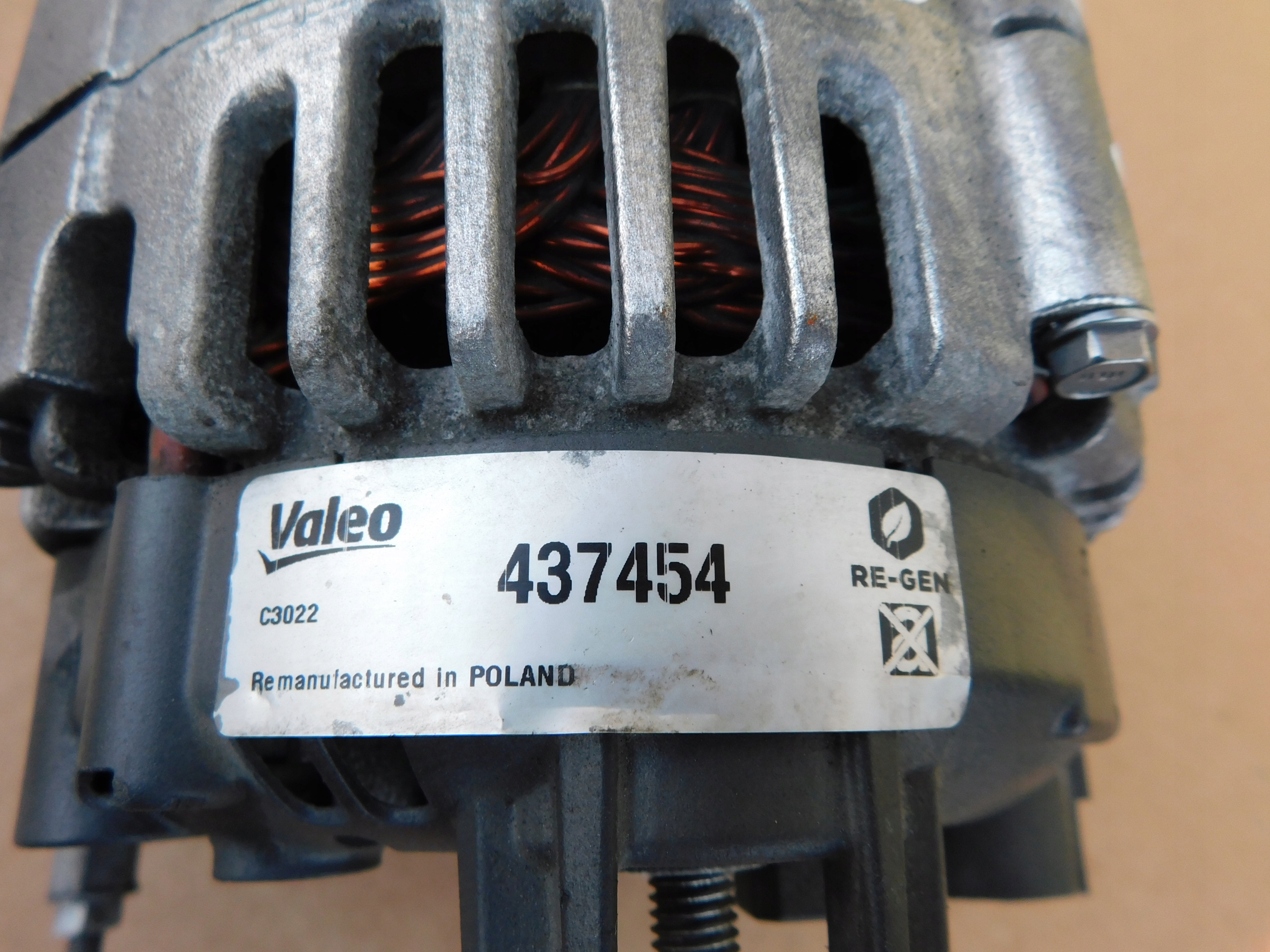 VW Crafter 2.0 alternator Valeo BARDZO DOBRY 542695R