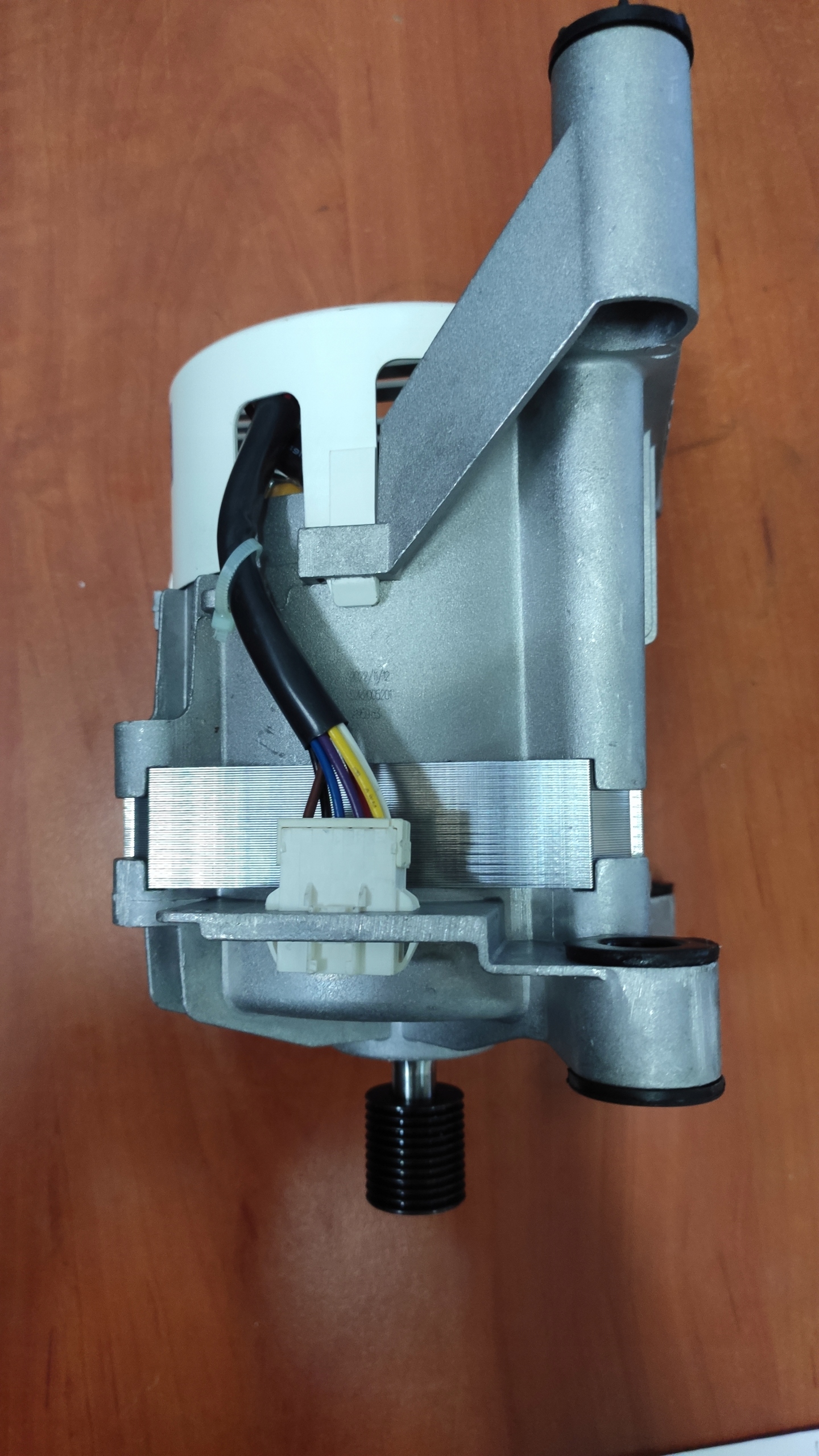 ちい Nowe adidas ZX8000 G-SNK od atmos: Świecący w ciemności