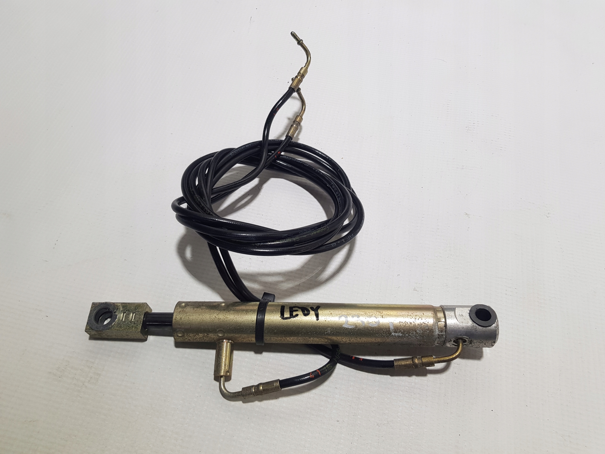 MERCEDES SL R230 W230 damper roofs left 51 41