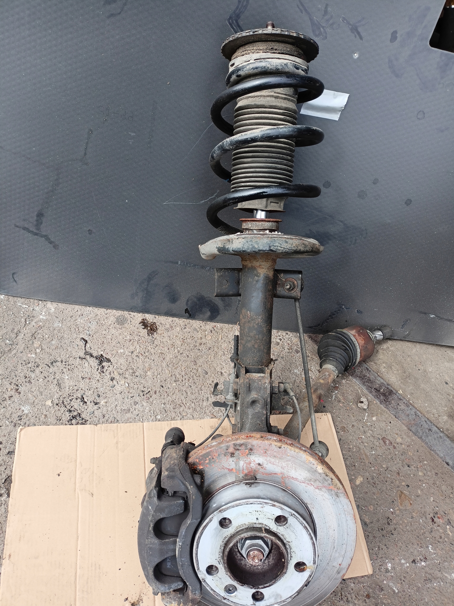 МАКФЕРСОН ПІДВІСКА ЛІВА ПЕРЕДНЯ MASTER III