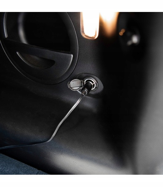 CZARNA LODÓWKA TURYSTYCZNA SAMOCHODOWA PRZENOŚNA DO AUTA 32L FIRST AUSTRIA Klasa efektywności energetycznej A