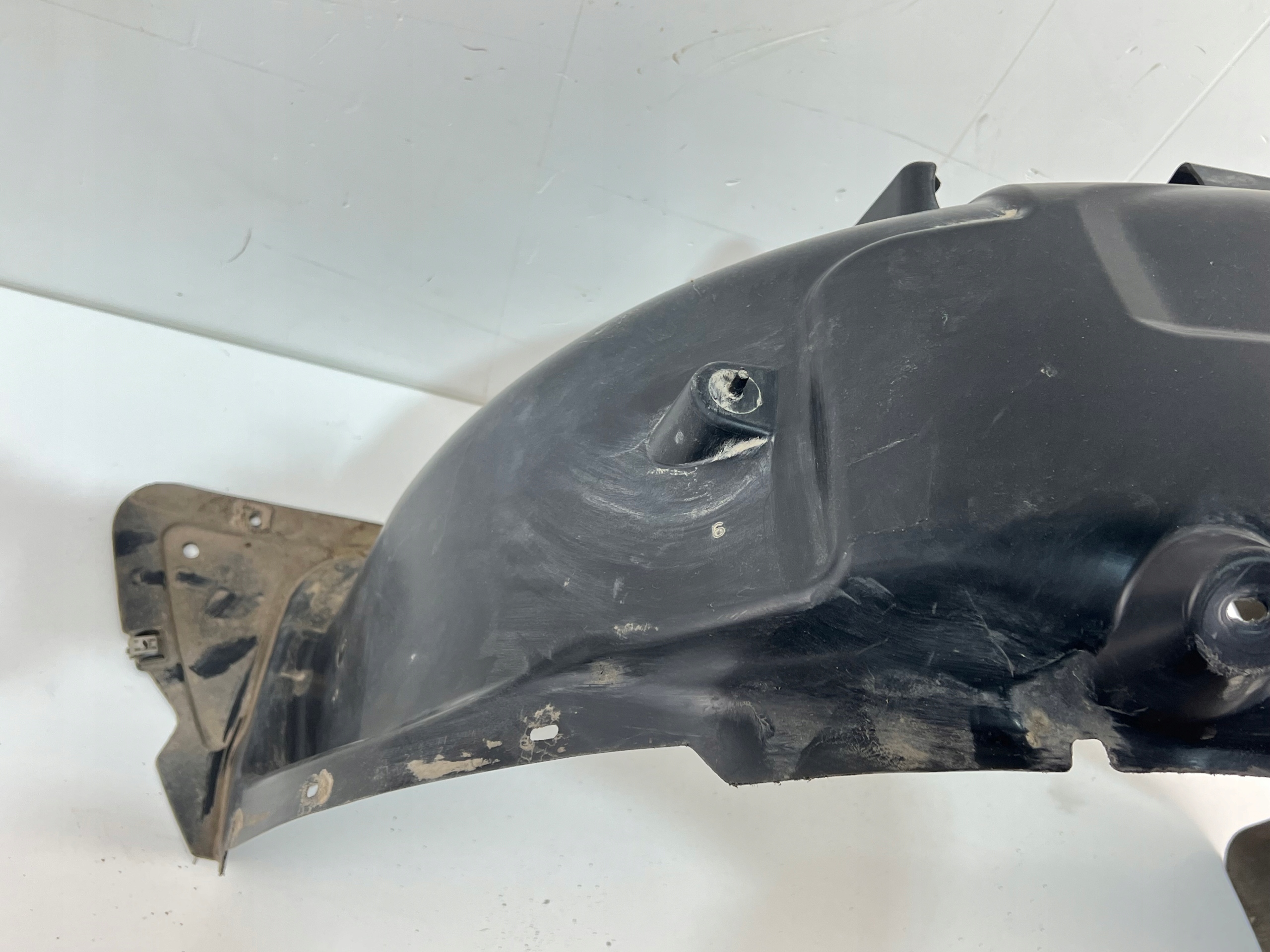 mudguard right rear. SKODA KAMIQ 658 658810970
