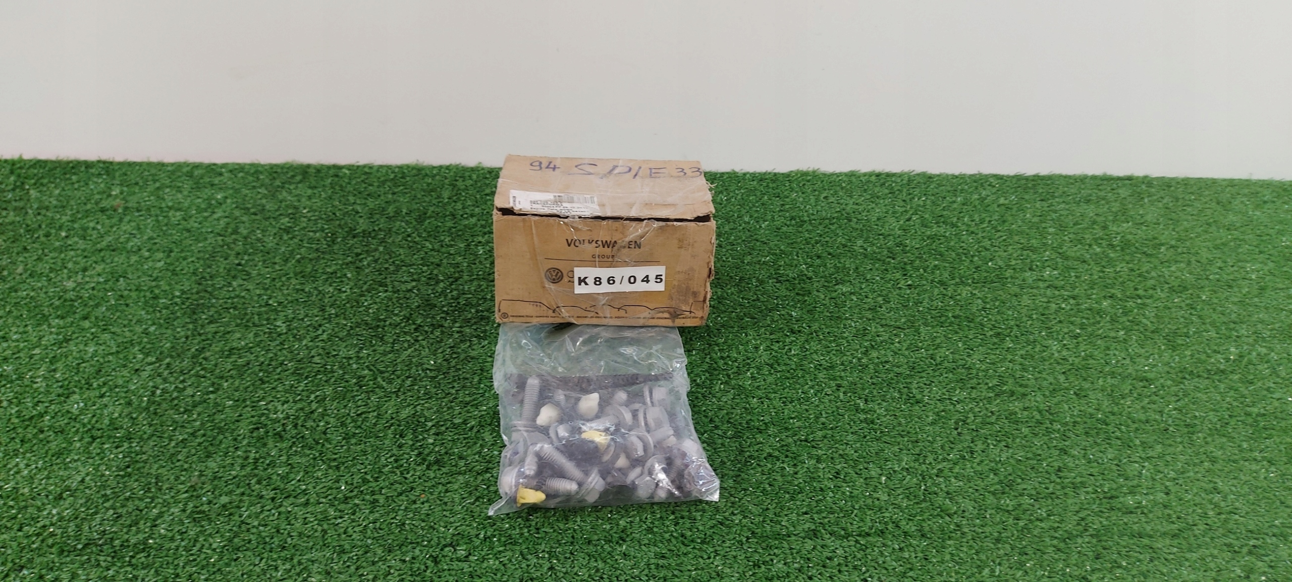 ŚRUBY ZDERZAKA TYŁ MOCOWANIE AUDI A3 8V ZESTAW