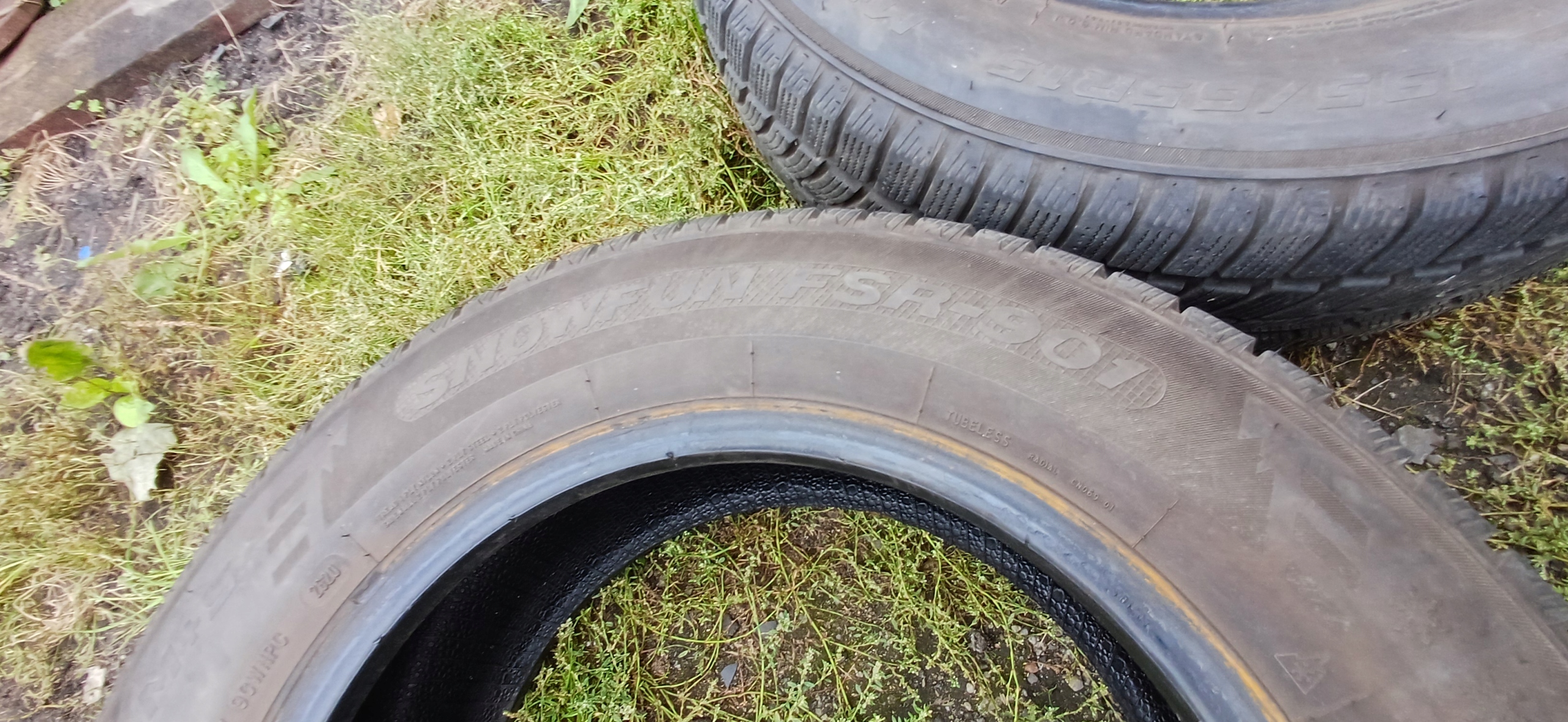 FORTUNE SNOWFUN 195/65r15 Reifen Winter-