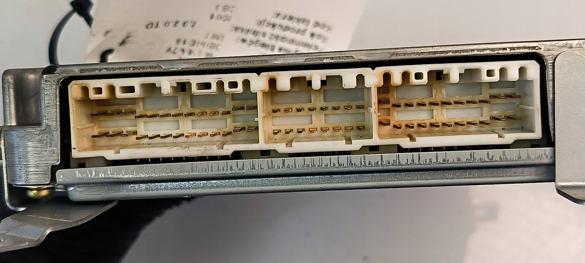 Ordinateur RF4W18881B MAZDA PREMACY