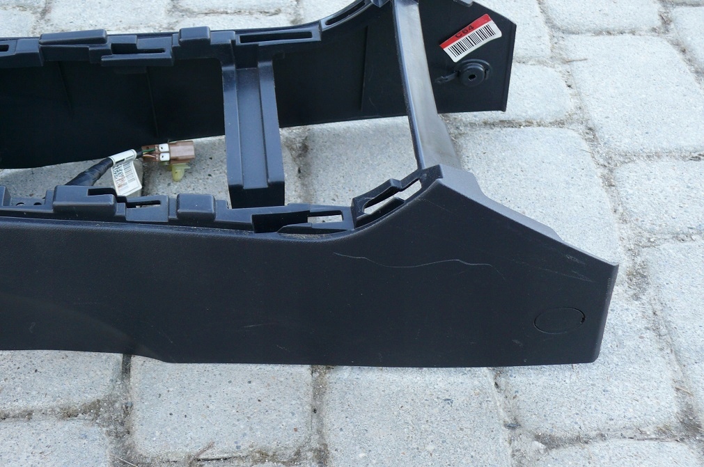 TUNEL central console bracket for KUBKI PANEL AUX USB HYUNDAI I30 07-12r.