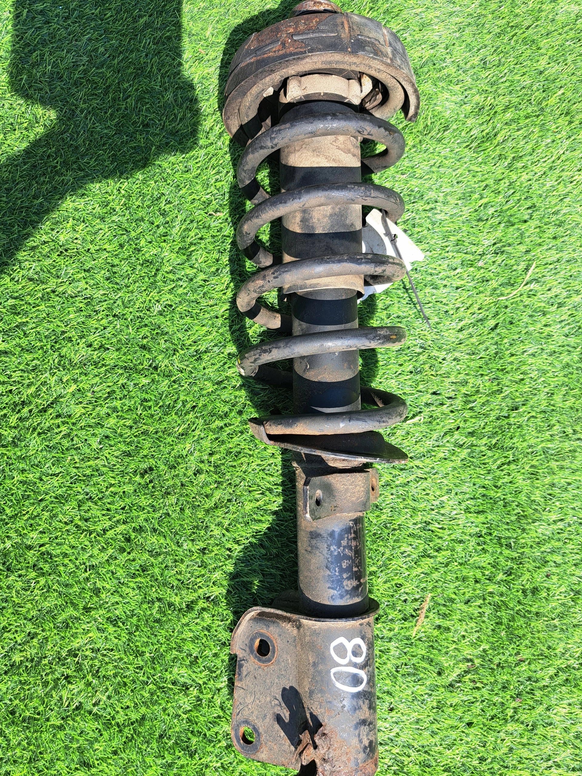 TRAFIC VIVARO PRIMASTAR 8200212633 shock absorber front original MCPERSON