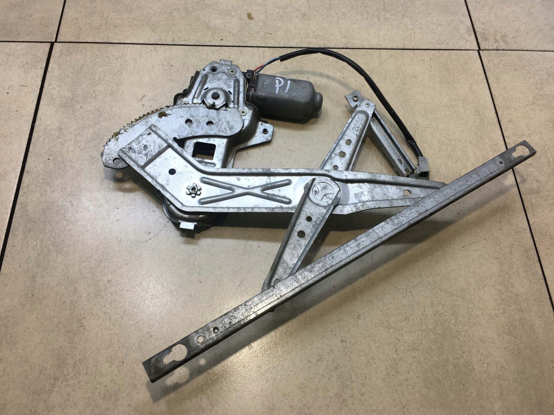 window regulator right rear part ROVER 400