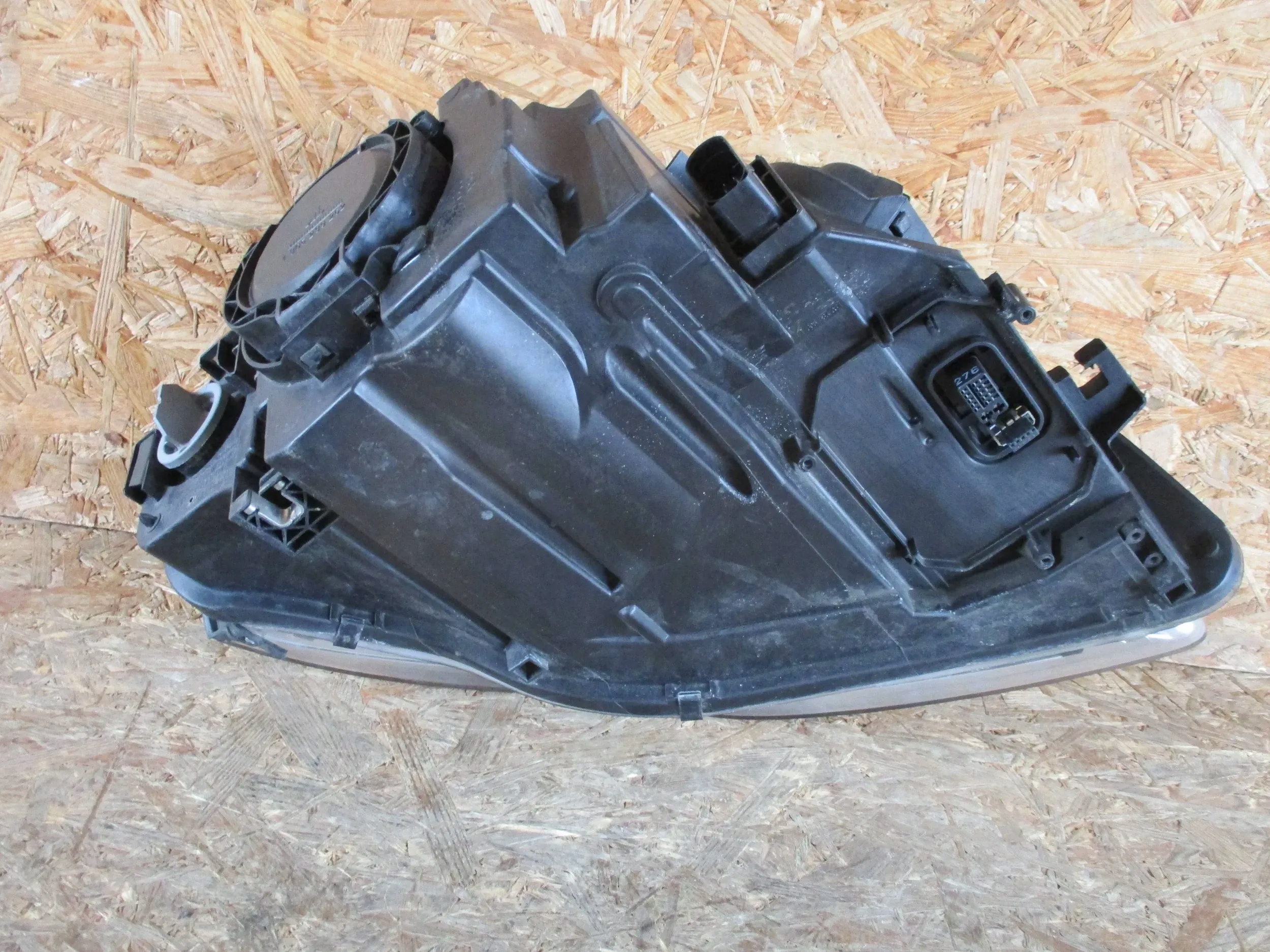 light front front left AUDI A4 B7 XENON