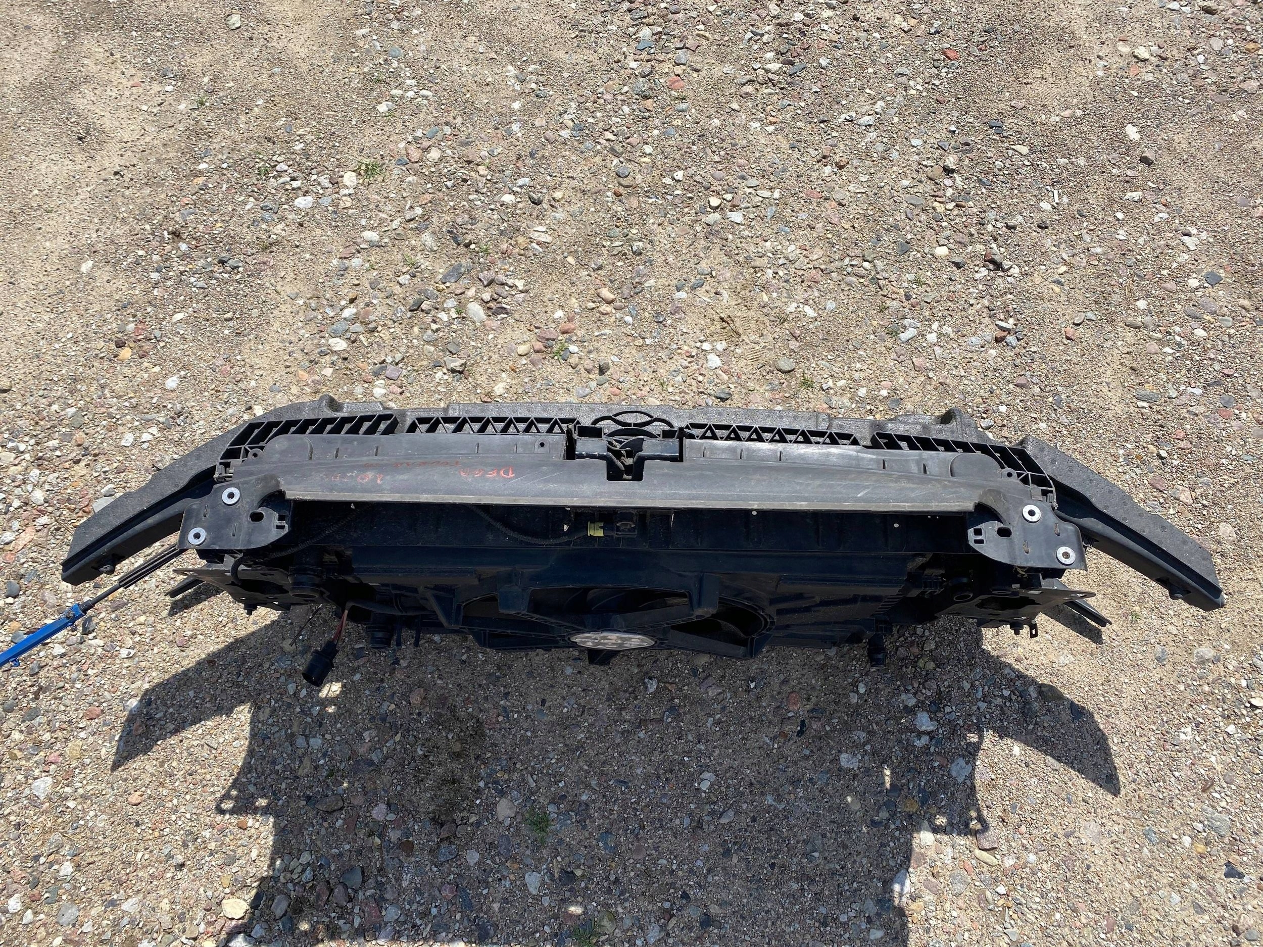 VW TOURAN III 5T 2.0 TDI AUTOMAT complete support panel for radiators sider radiator