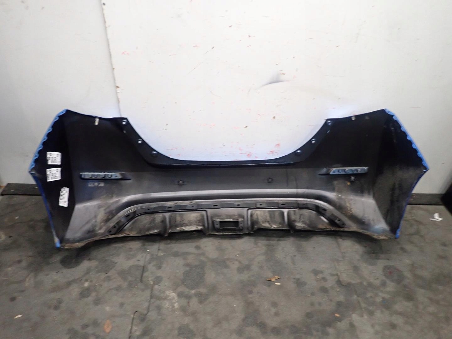 bumper rear part rear NISSAN LEAF II 2018