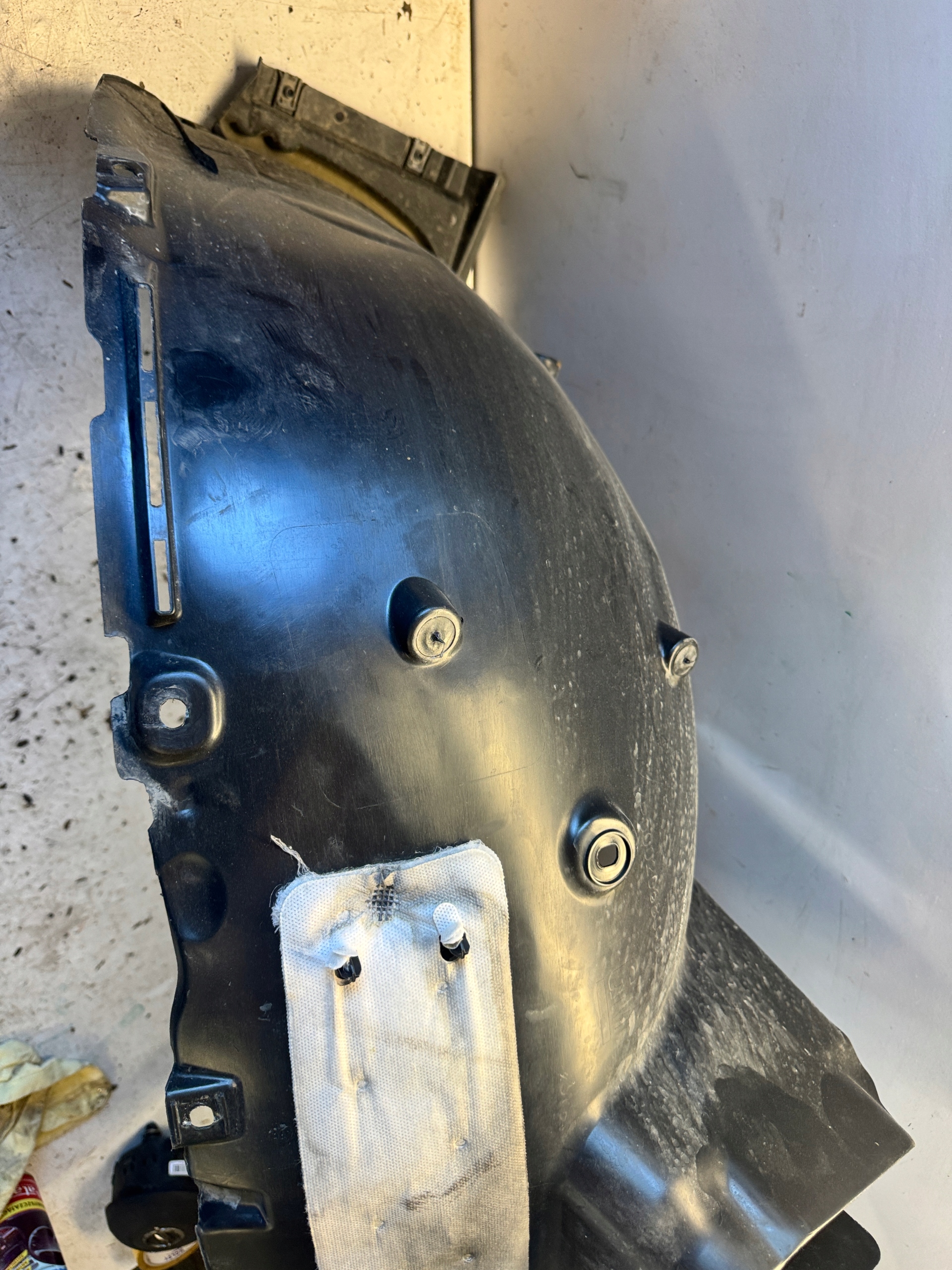 OPEL GRANDLAND X mudguard left front left front YP00020680