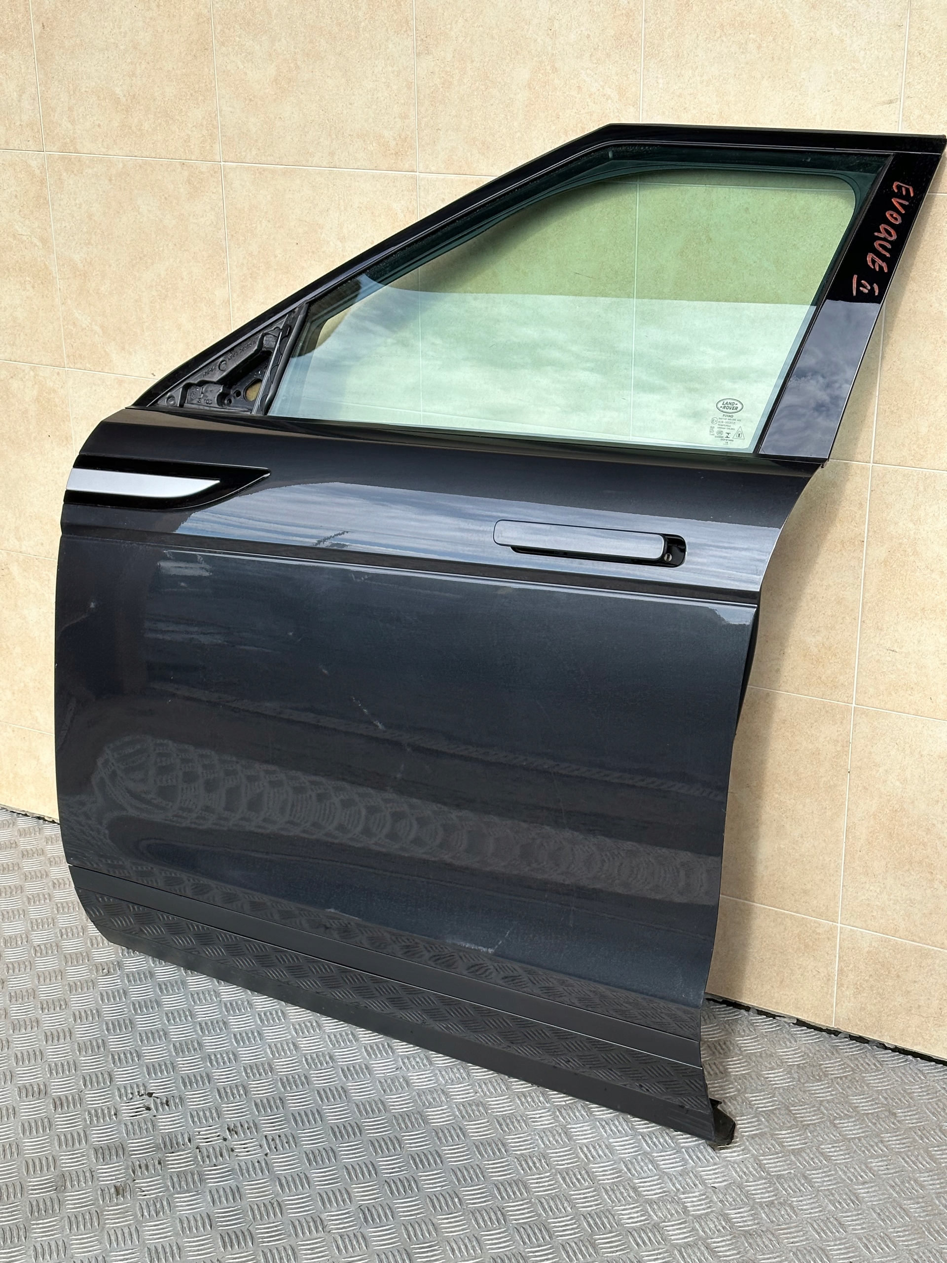 DOOR LEFT RANGE ROVER EVOQUE II 2020 ROK