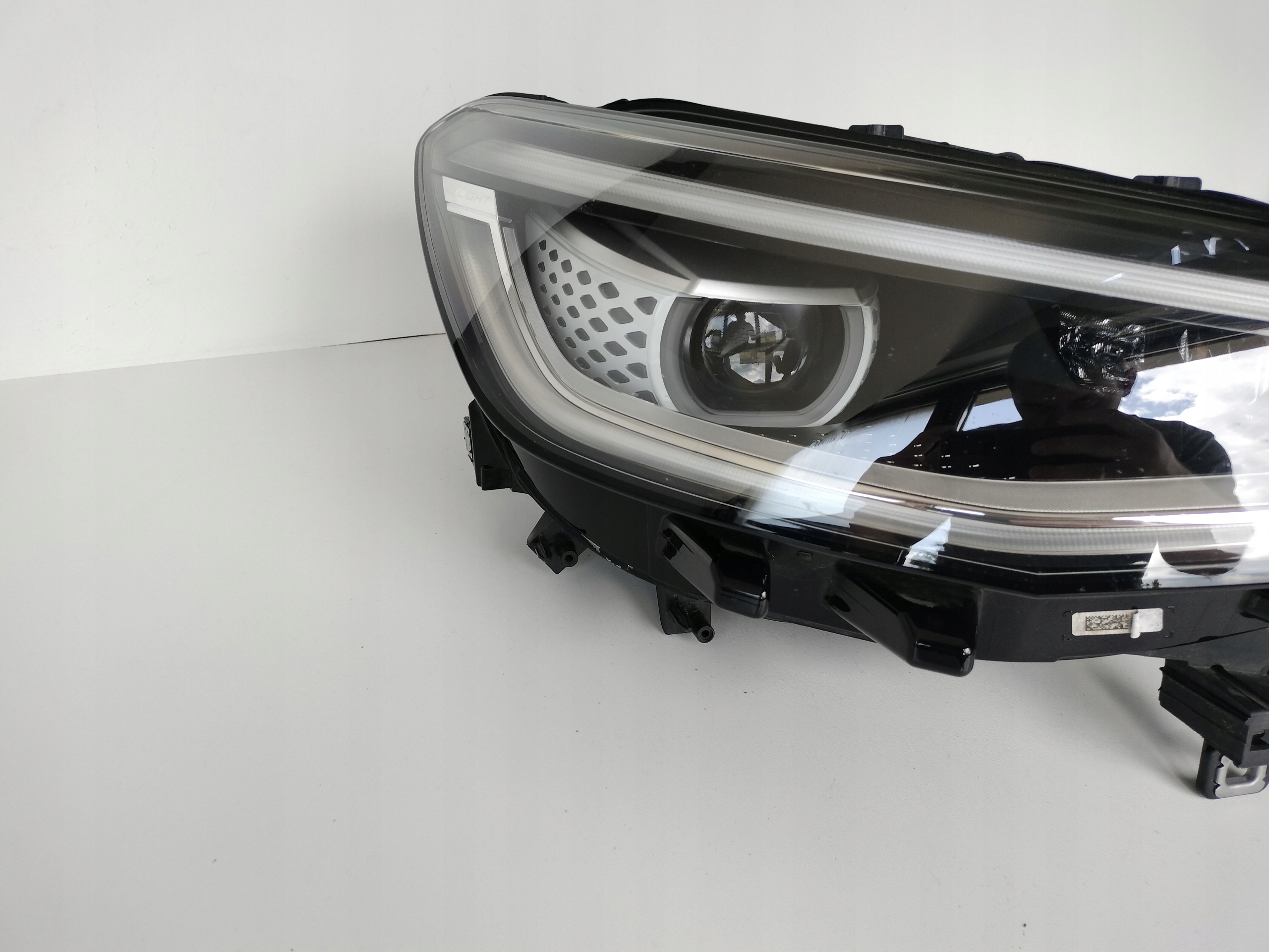 light right REFLEKTOR VW ID4 11A 20 FULL LED
