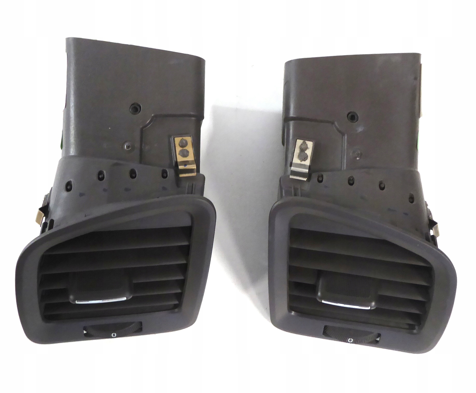 NAWIEWY Console KRATKI BRAZOWE OPEL INSIGNIA A