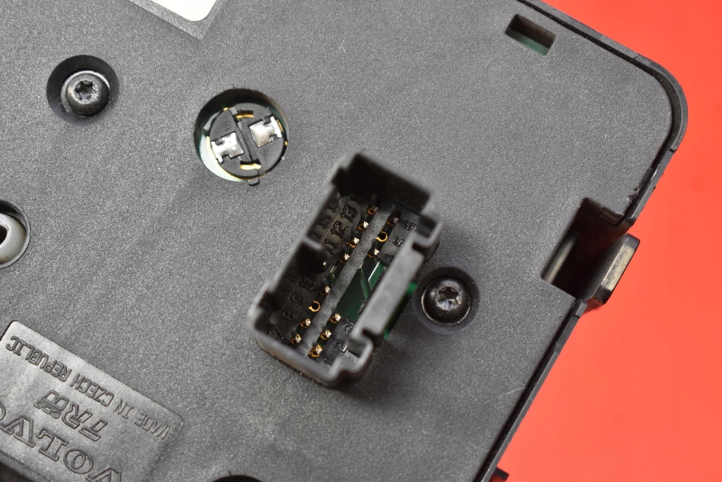 interruttore Interruttore comando luci 30613945 VOLVO S40 1 e LIFT 00-04