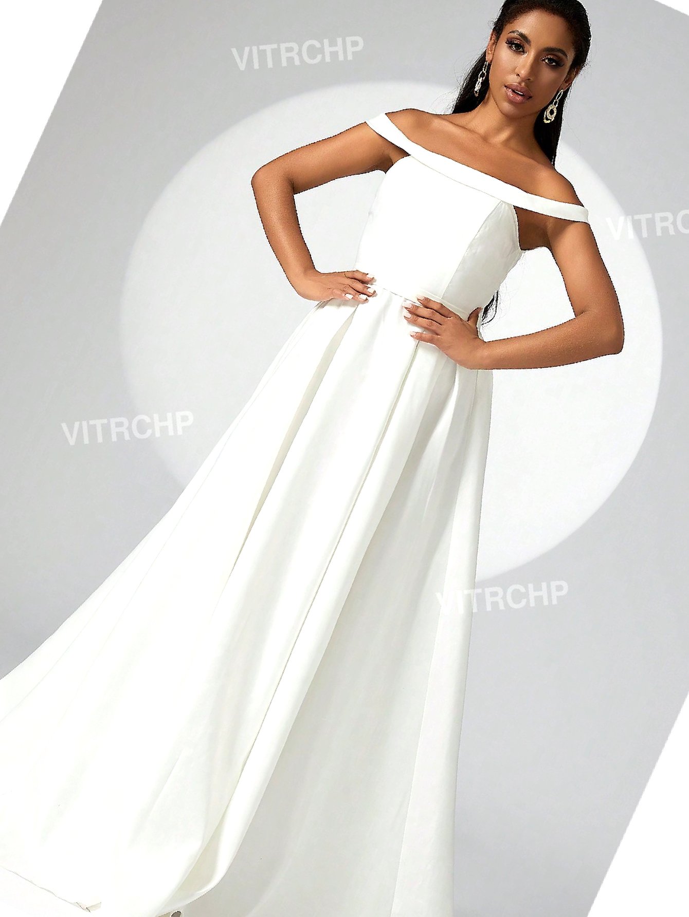 Svatební šaty Maksi s odhalenými rameny Carmen A-line L 40