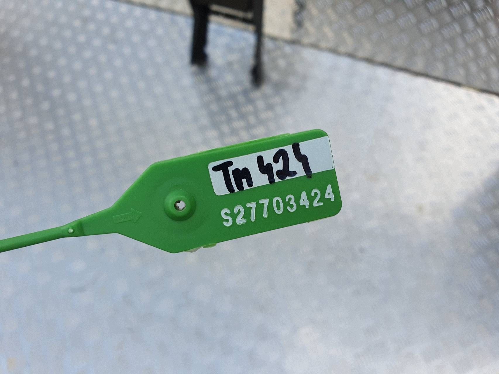 TUNEL armrest E9300411 MERCEDES W210