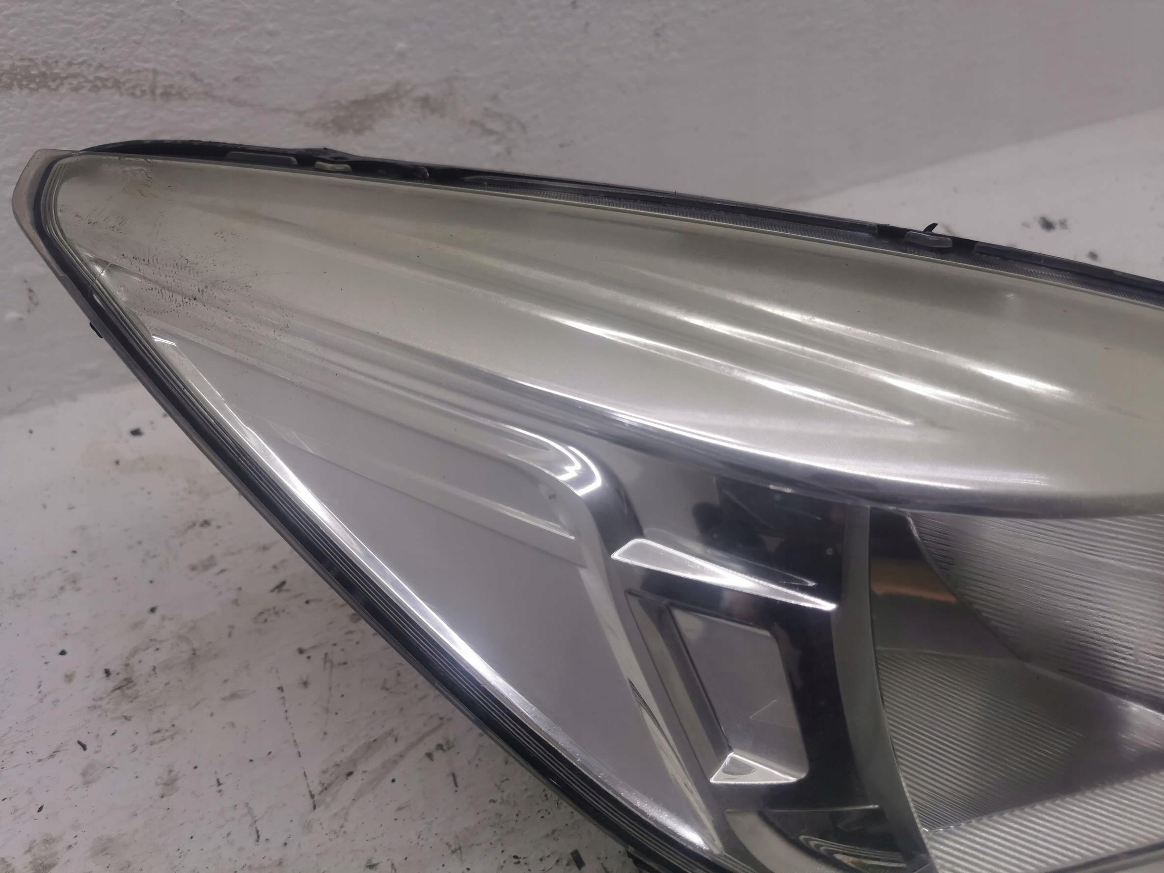 light right front complete FORD KUGA MK2 13-16 UK