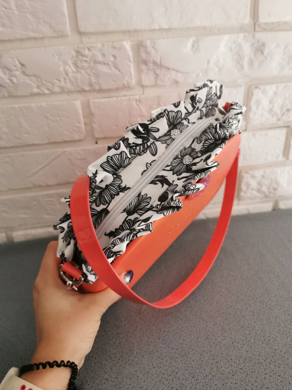 Pasek regulowany + zaczepy koral lakier do obag moonlight bagobag Kod producenta bagobag