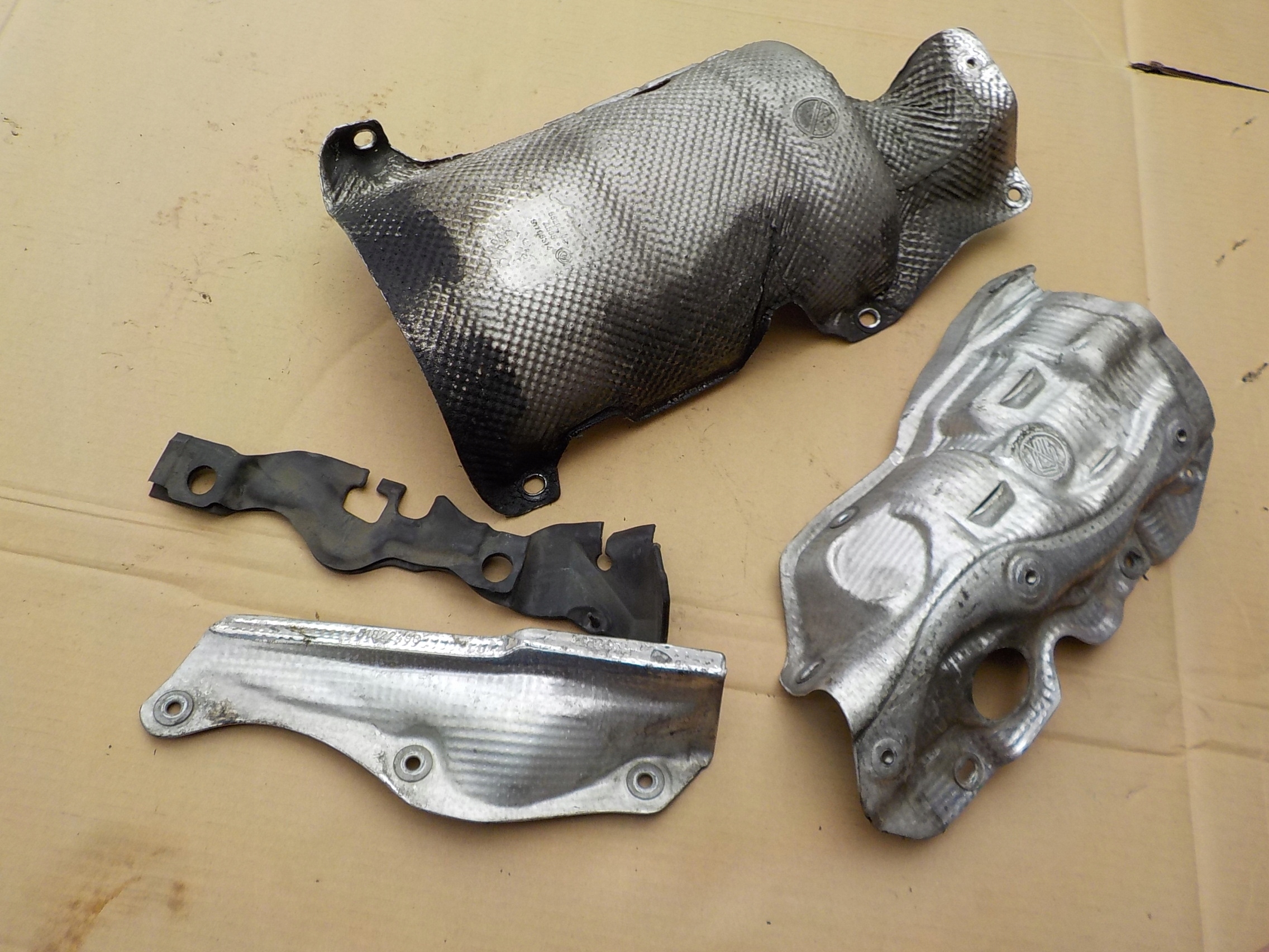 Blende Abdeckung termiczna katalizatora alfa romeo mito 1,6 jtd