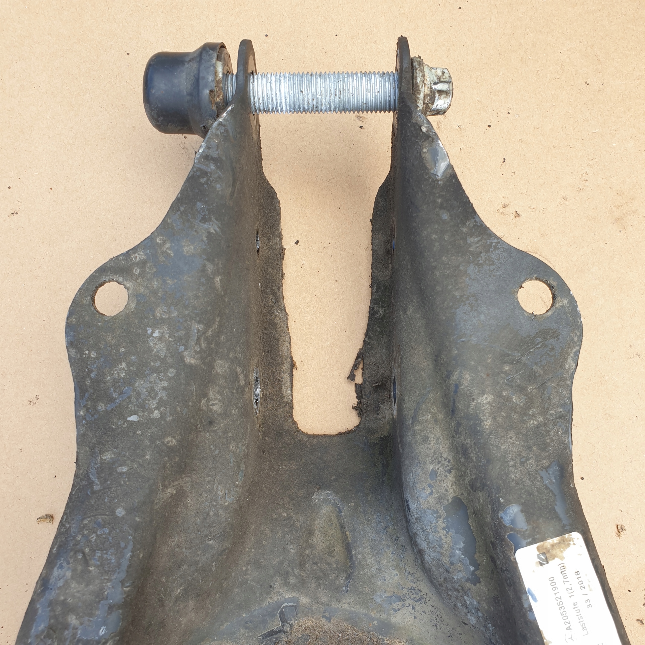arm rear right left MERCEDES C W205 OE