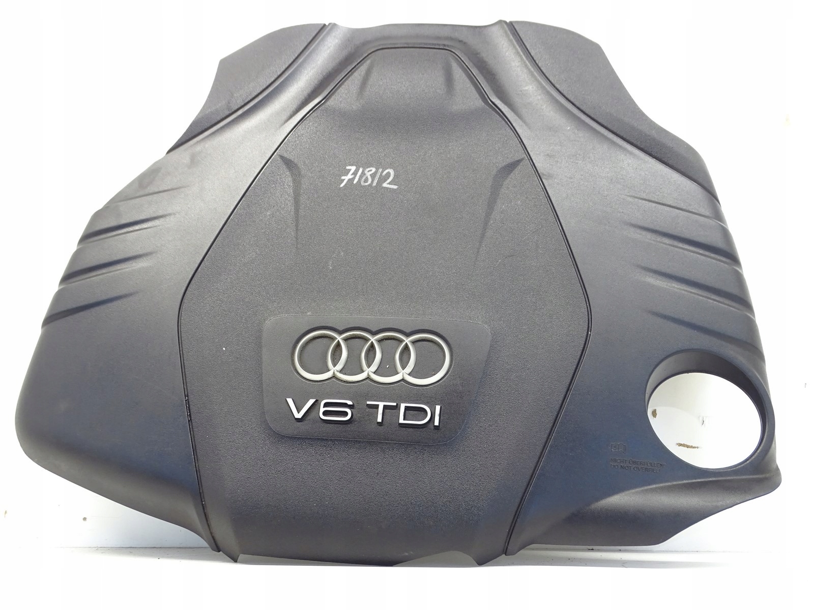 cover engine housing cover upper AUDI A6 C7 A4 B8 3.0 TDI 059103825CF