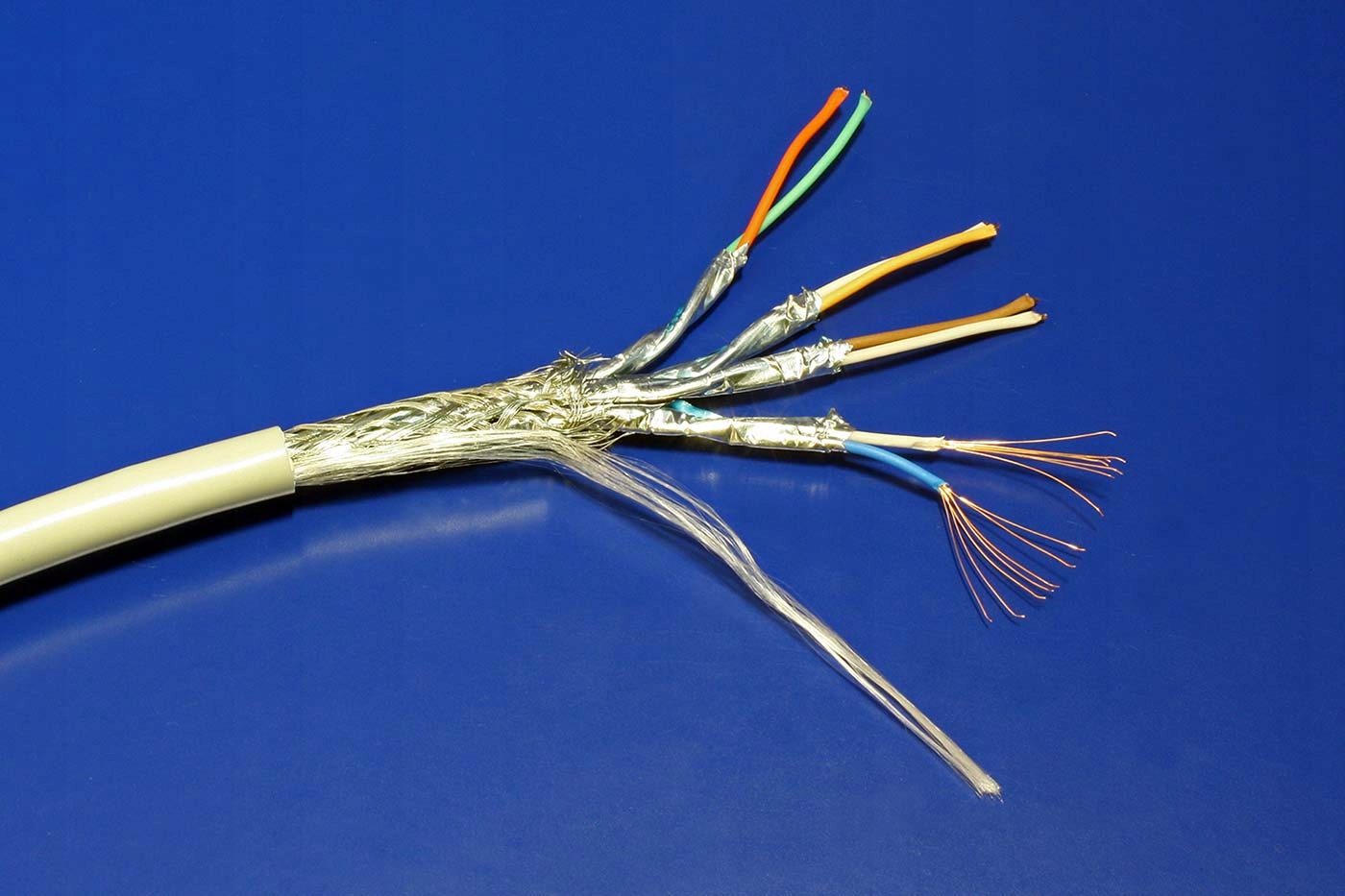 Goobay Kabel S/ftp (PiMF) kulatý, kat. 6, 305m, Eca, lanko, Cca