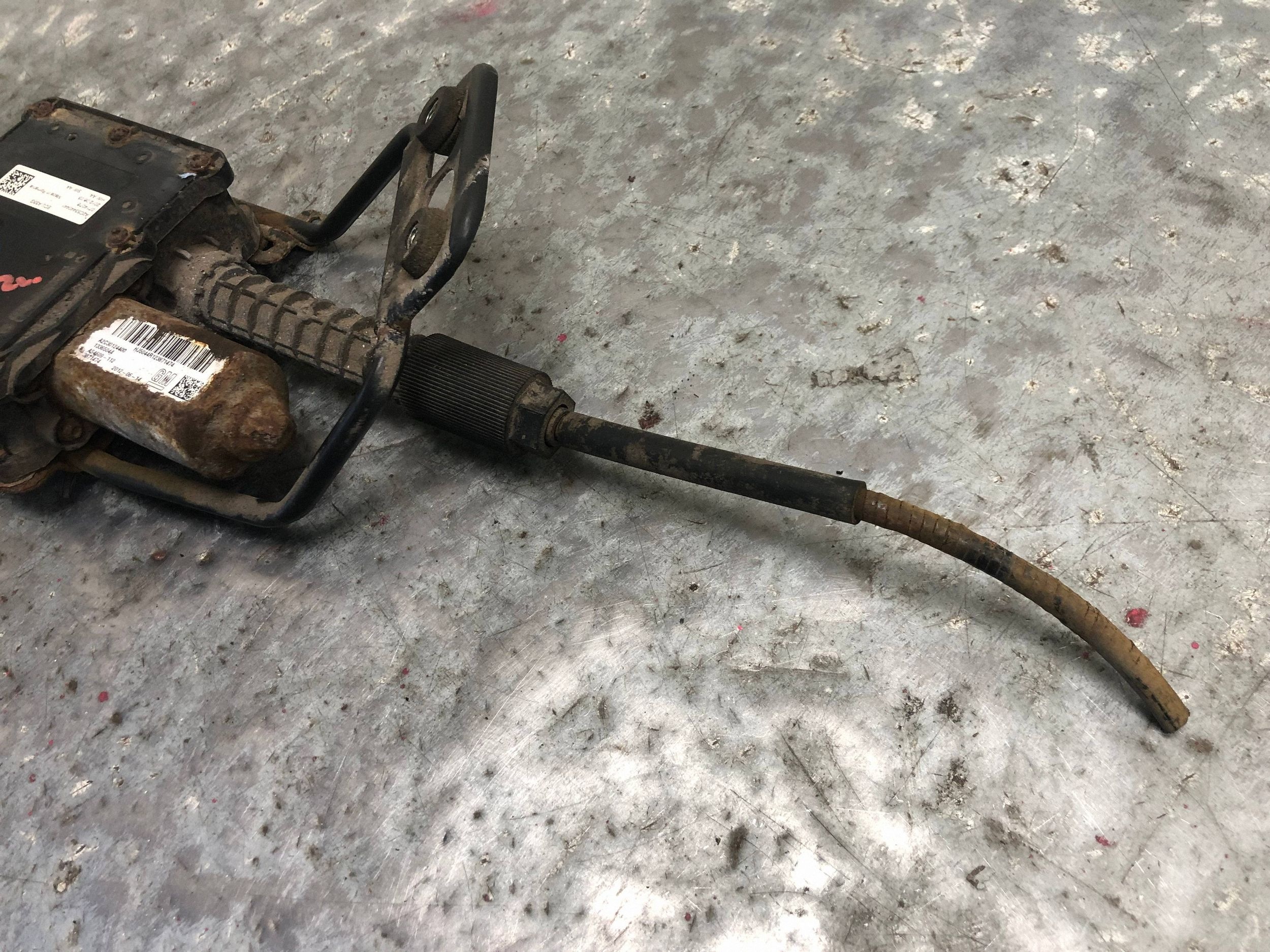 bremse hand OPEL ASTRA J 13365044