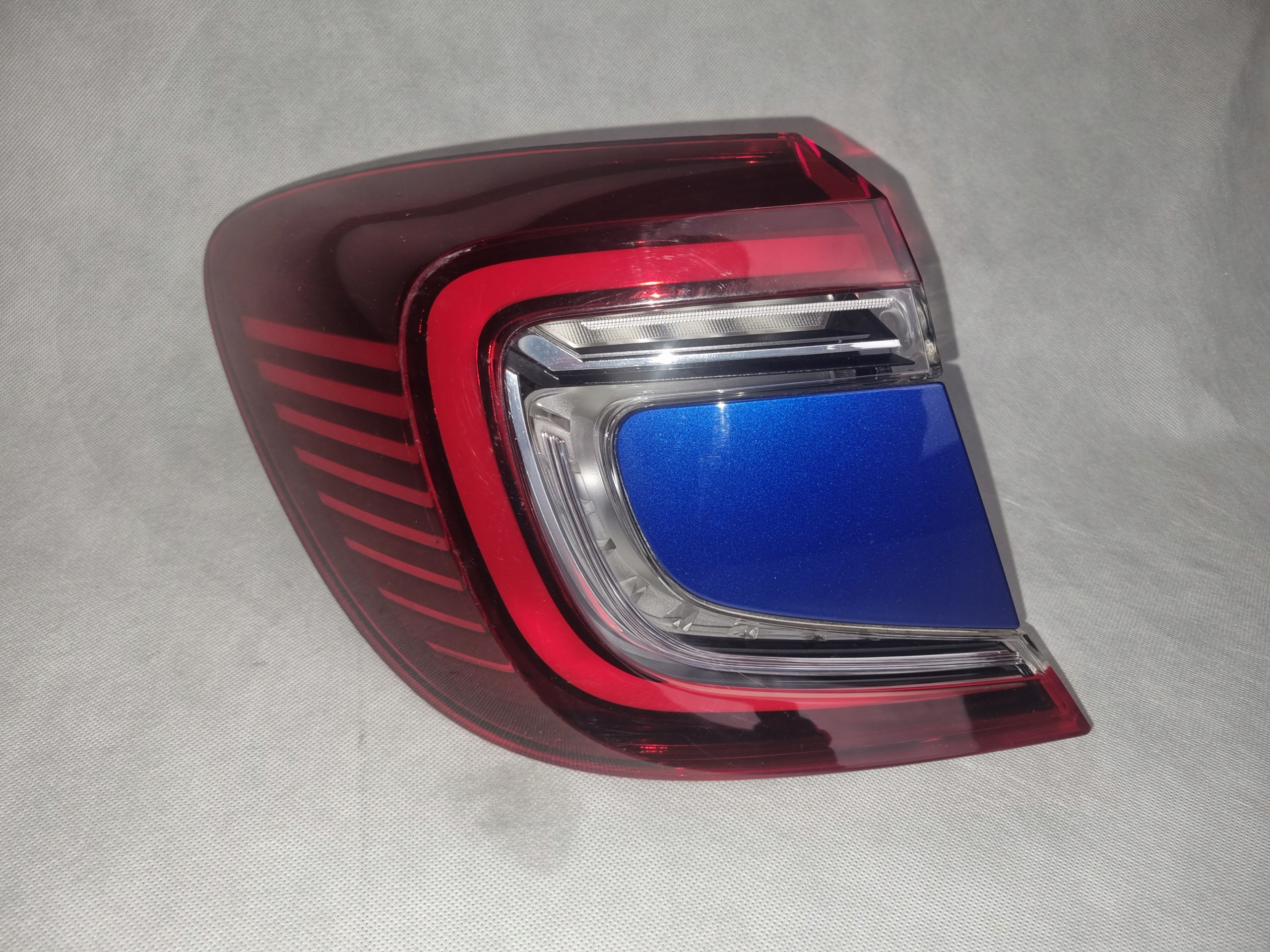 RENAULT CAPTUR II LED LAMPA TYŁ TYLNA LEWA