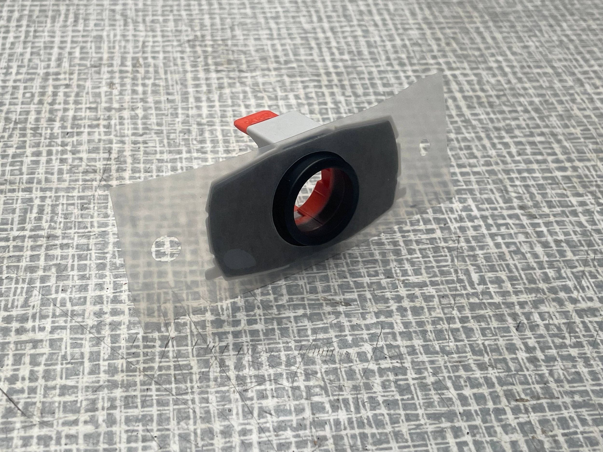 bracket of the sensor PDC TOYOTA 8934878120C2 @A
