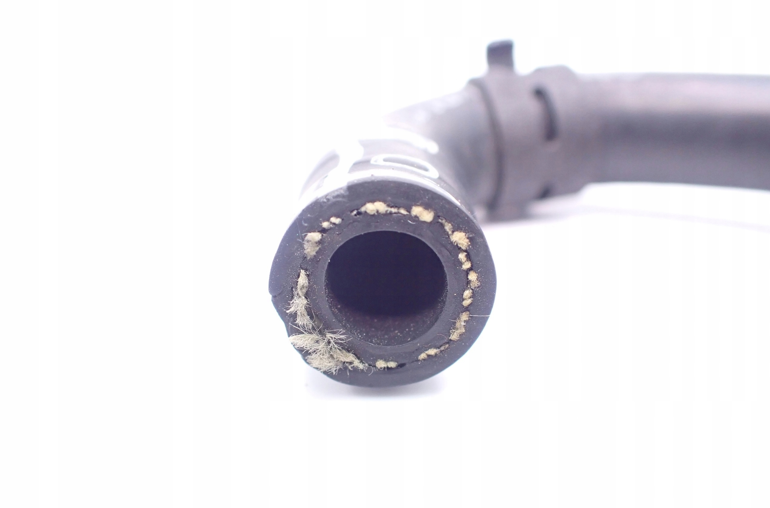 079133240G патрубок вентиляционный Audi RS4 B8 8K