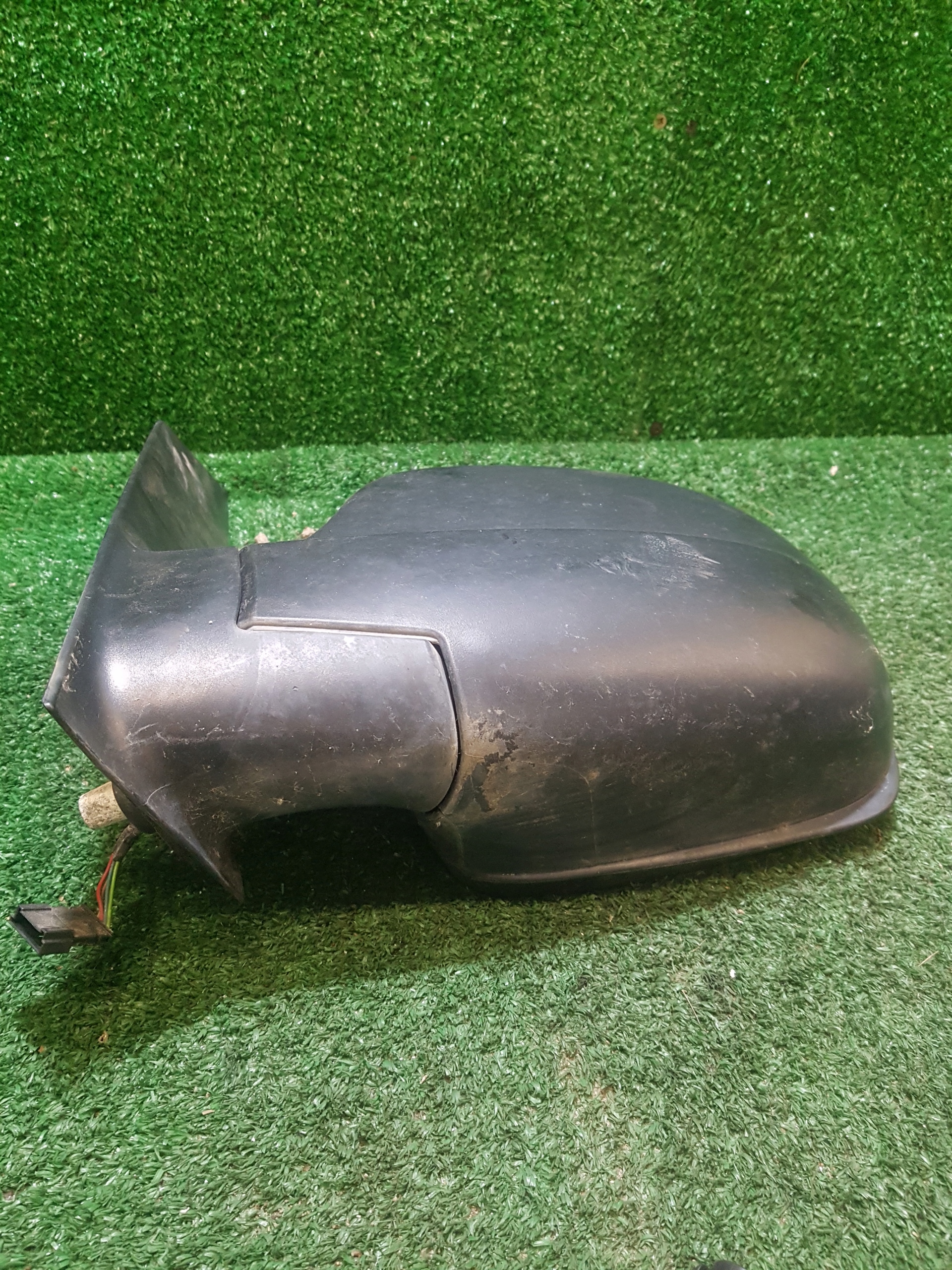 mirror left electrics MERCEDES-BENZ VITO W639 A6398100516
