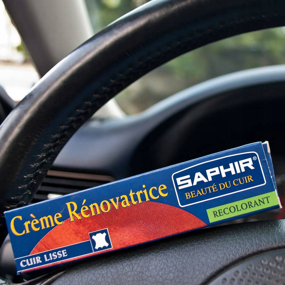 Krem do renowacji skór 100% skutecznosć-SAPHIR Renovating Cream 25ml CZARNY EAN (GTIN) 3324010851016